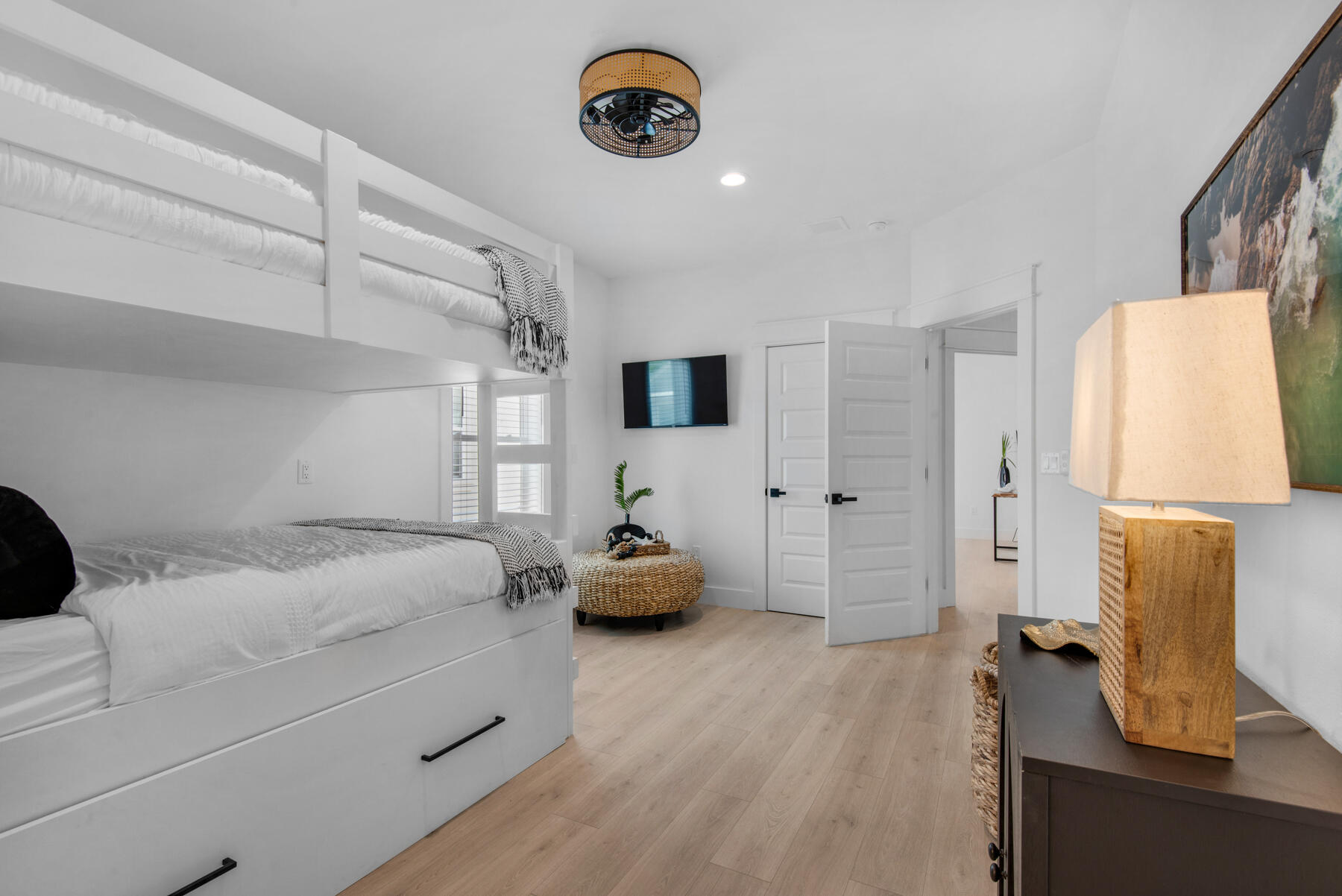 FRANGISTA BEACH 2ND ADDN - Residential