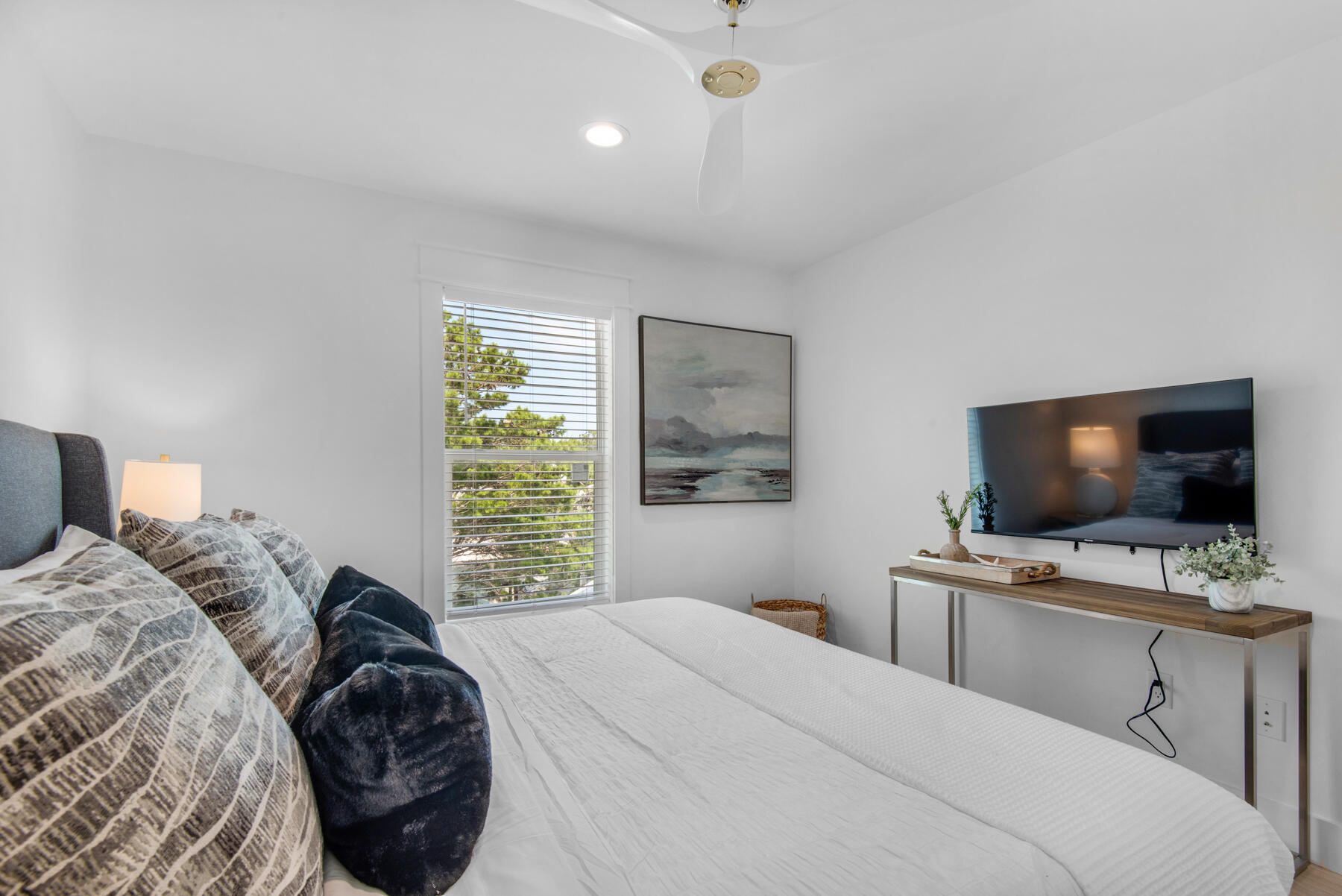 FRANGISTA BEACH 2ND ADDN - Residential