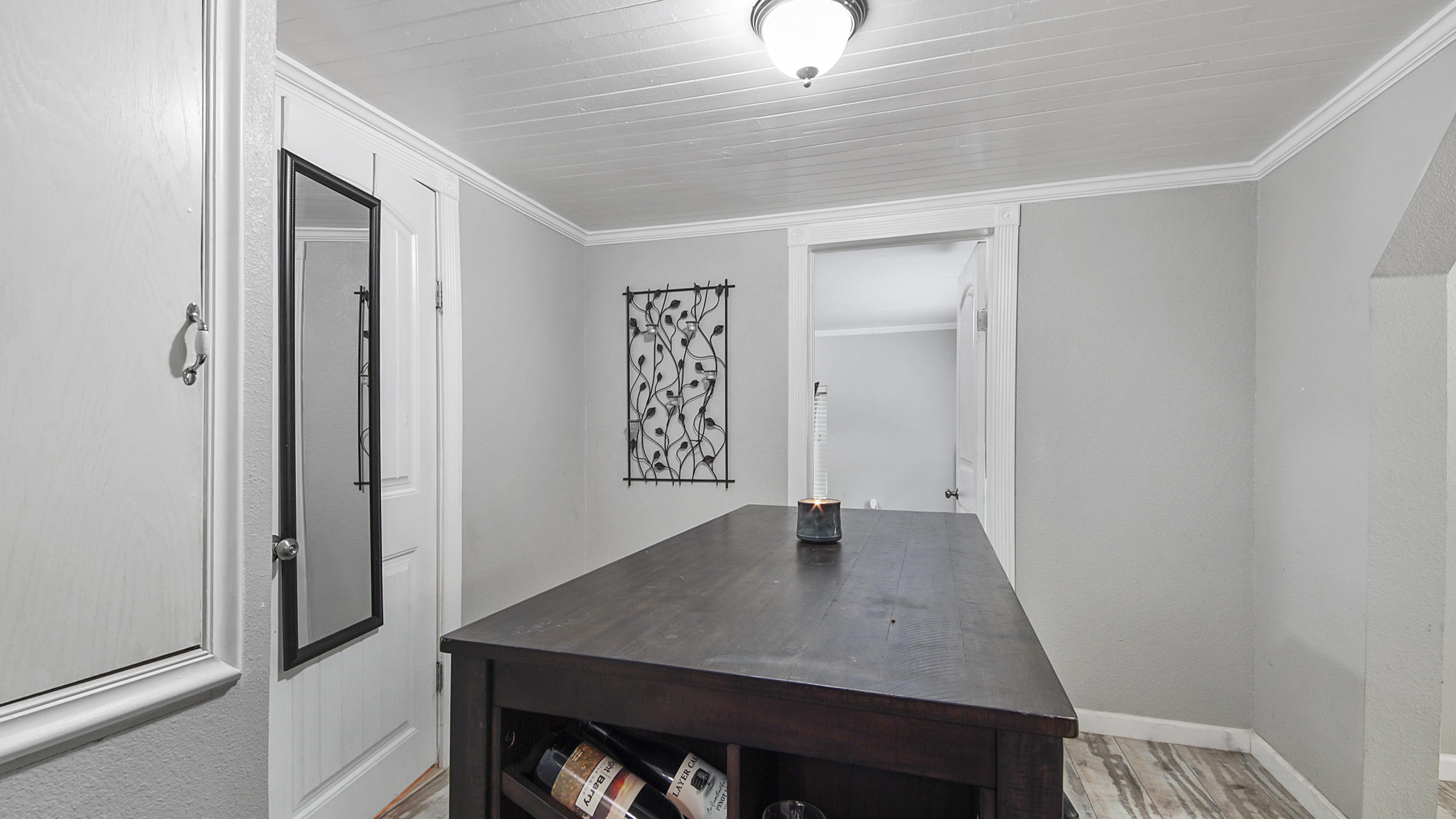 EDNEYS ADDN - Residential