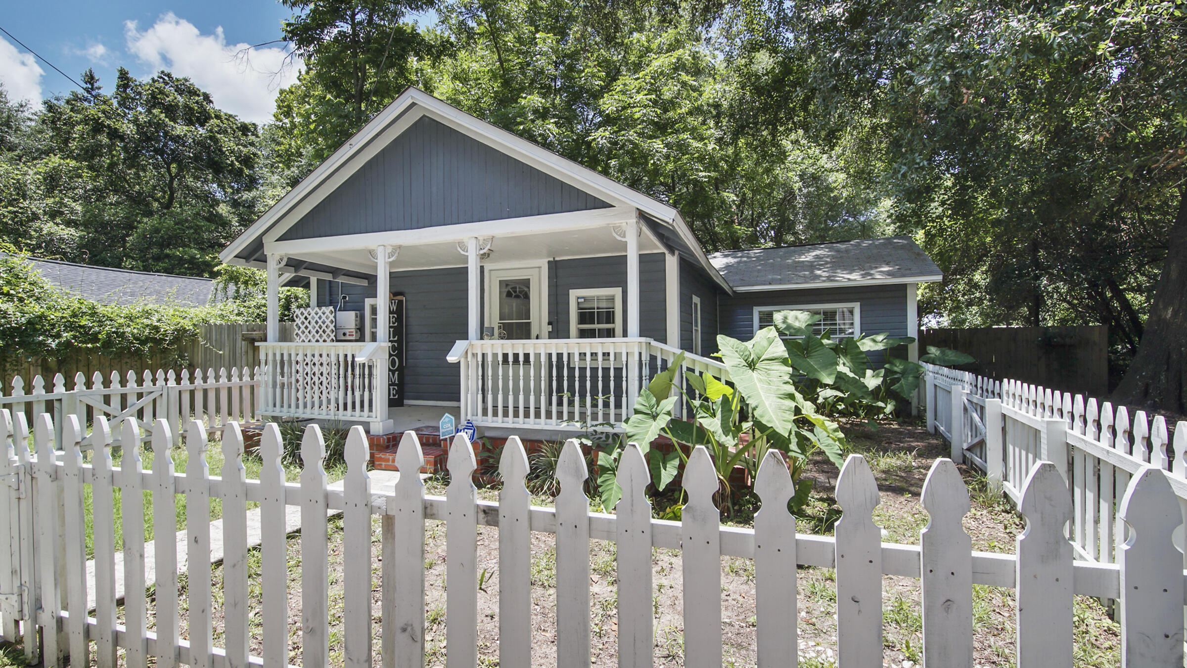 EDNEYS ADDN - Residential