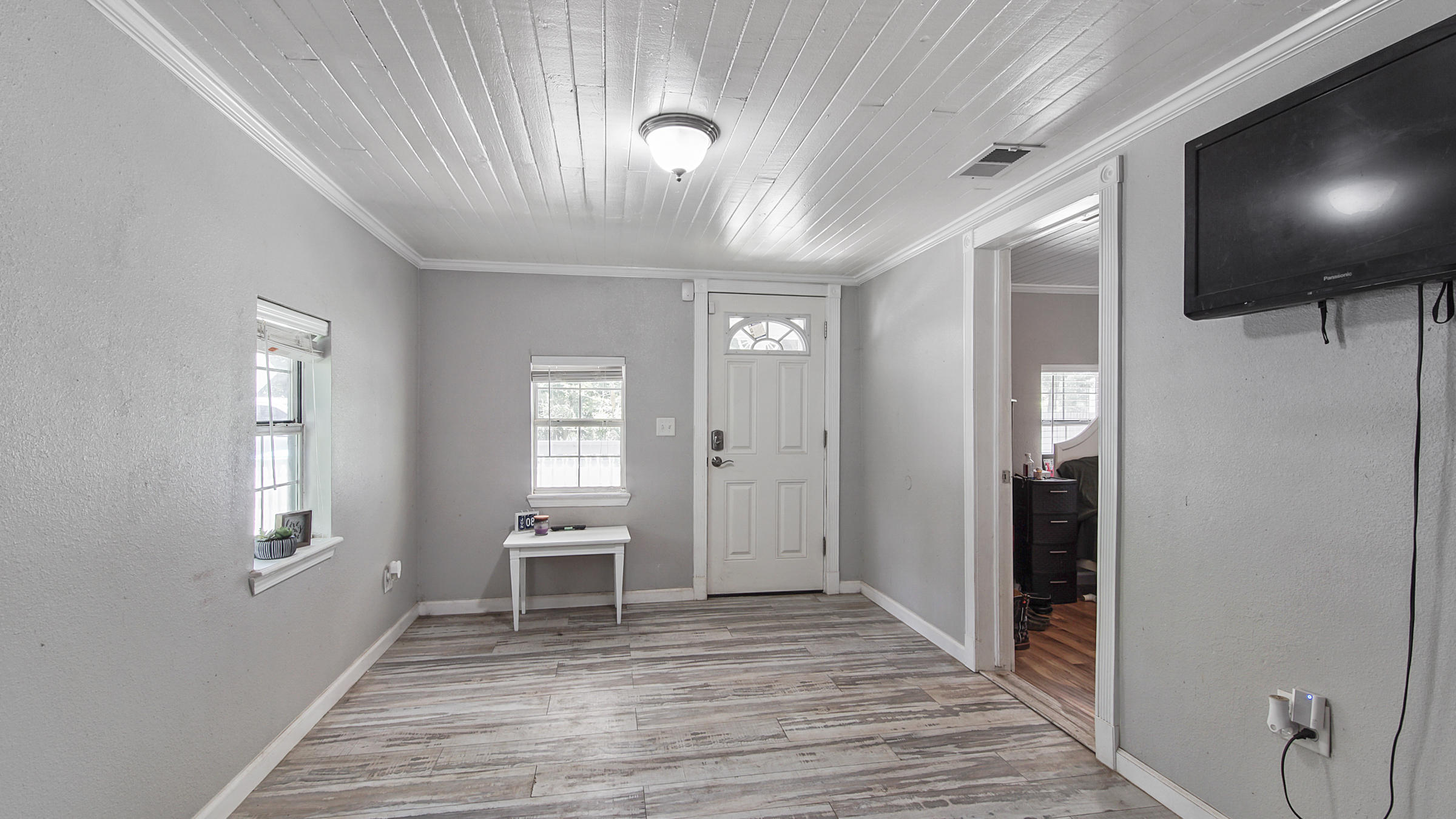 EDNEYS ADDN - Residential