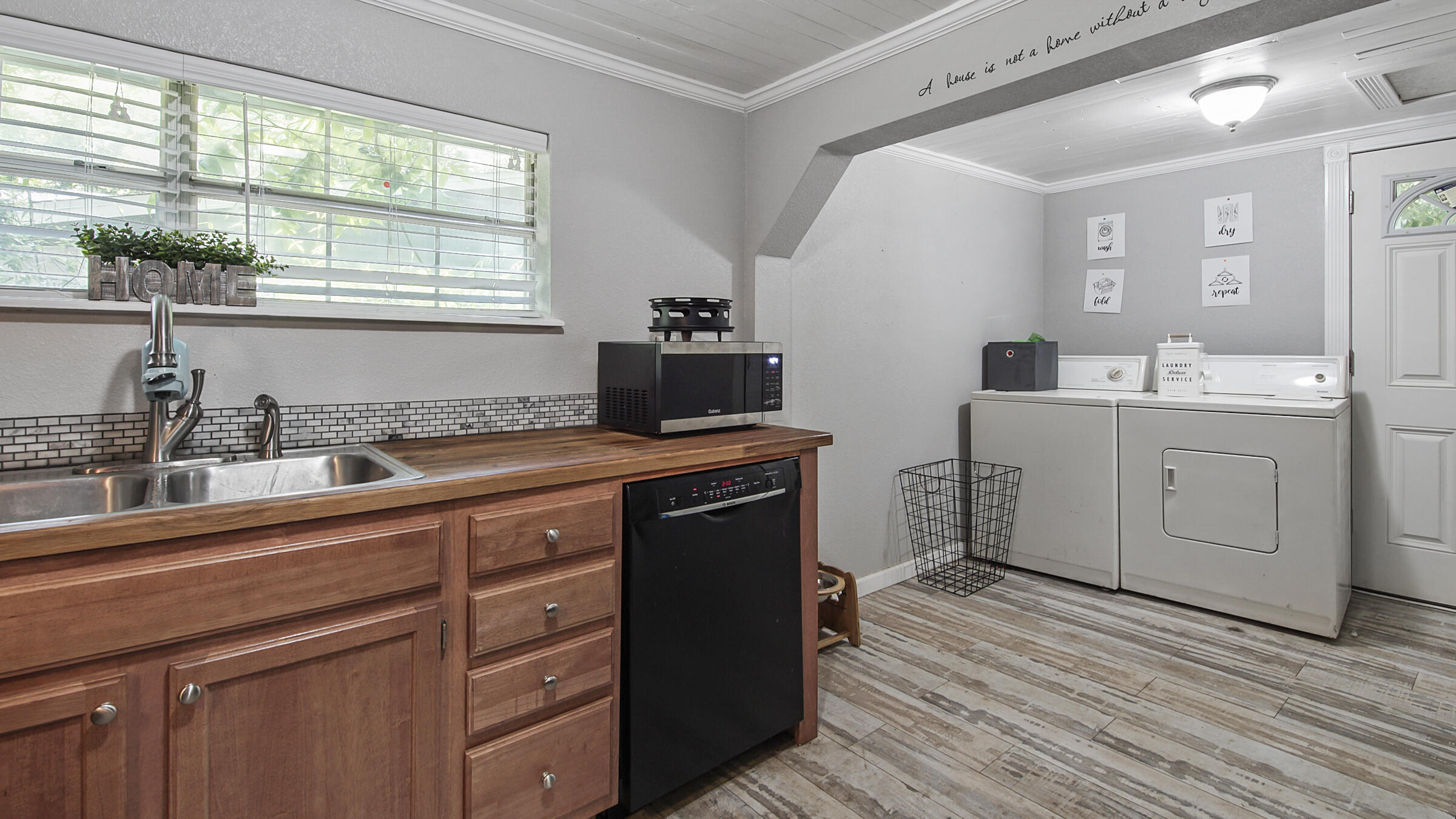 EDNEYS ADDN - Residential