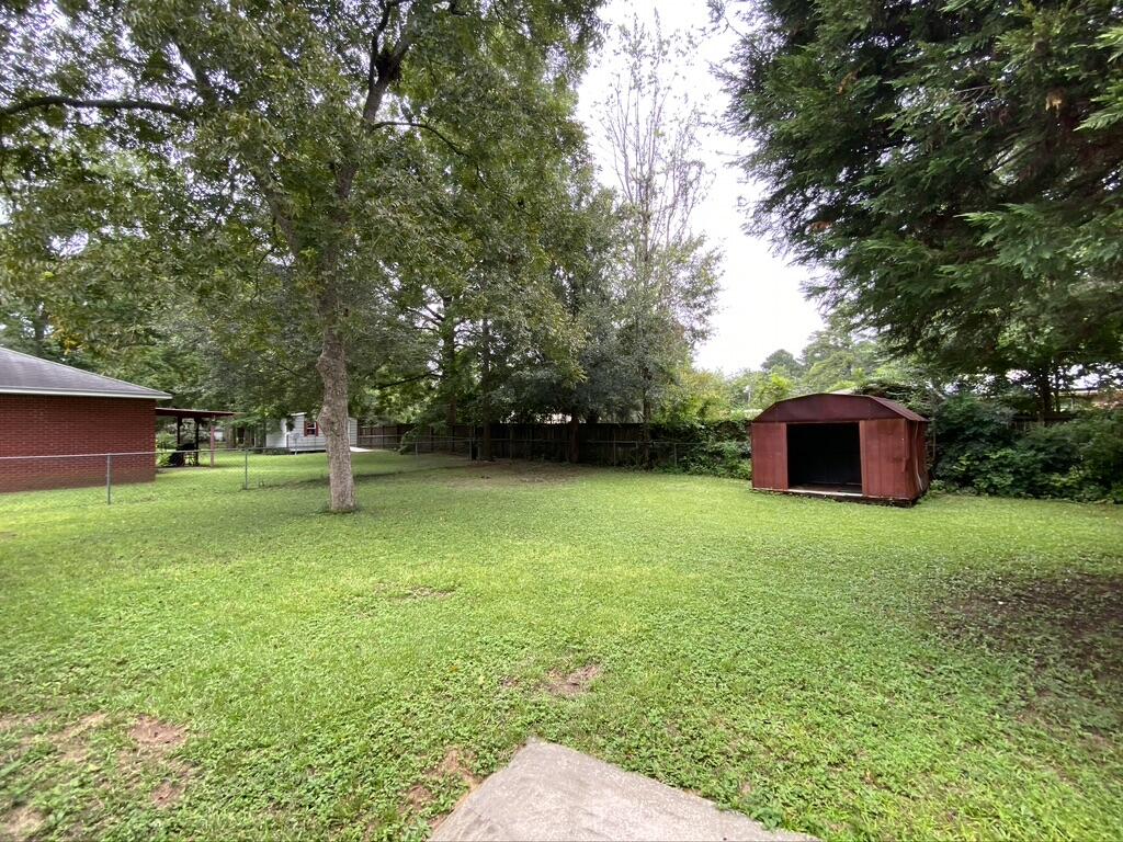 ADAMS POWELL - Residential Lease