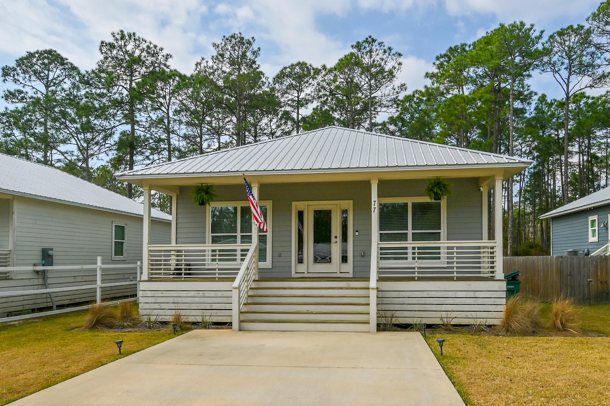 TOWN OF SANTA ROSA - Residential