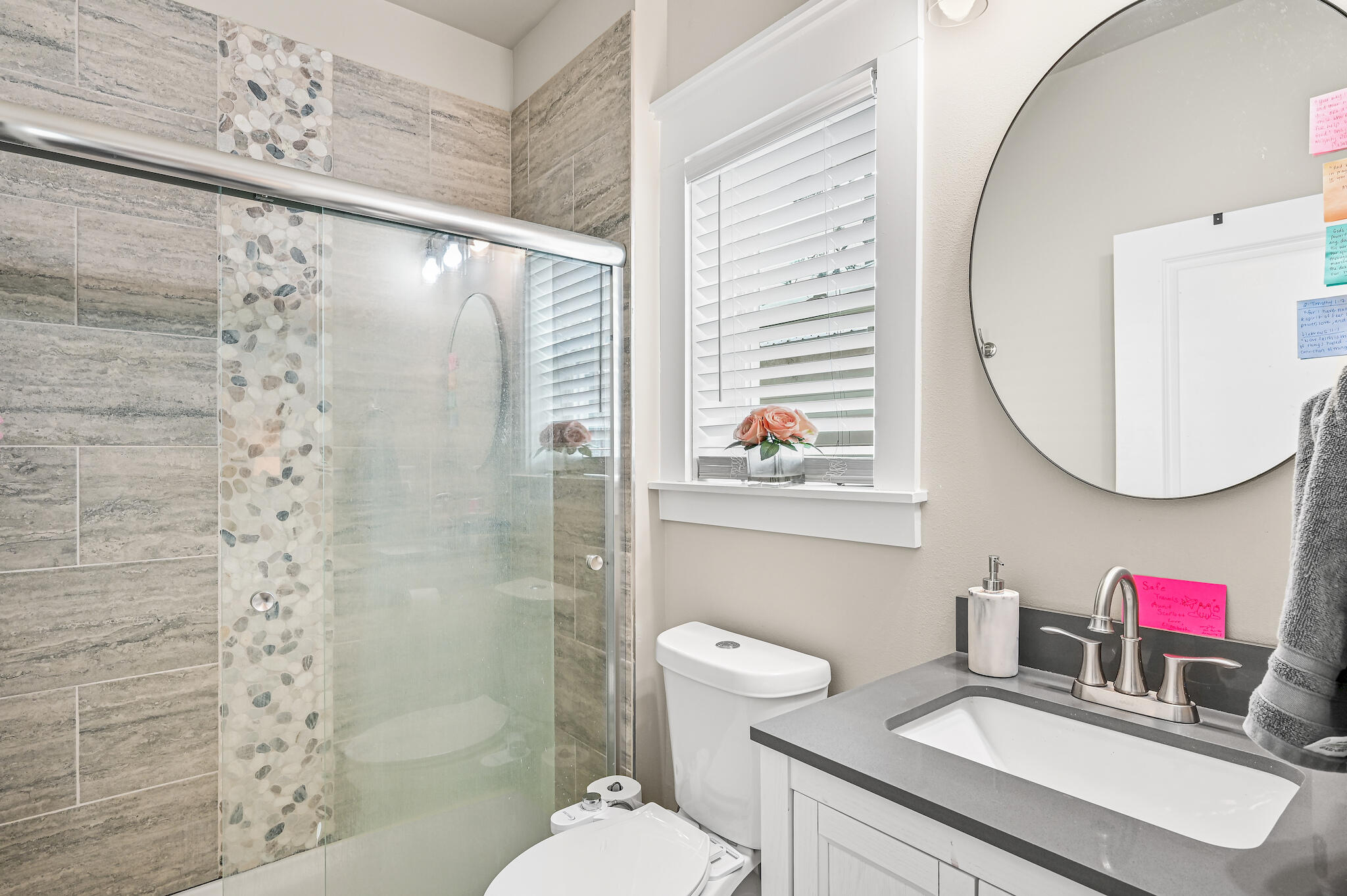 TOWN OF SANTA ROSA - Residential