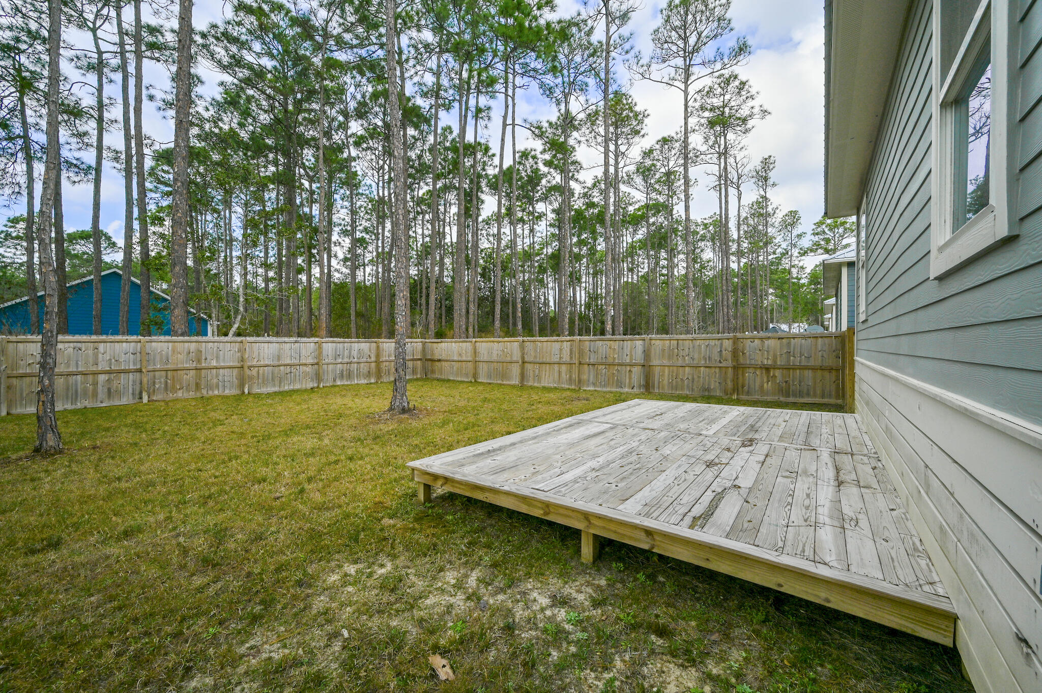 TOWN OF SANTA ROSA - Residential