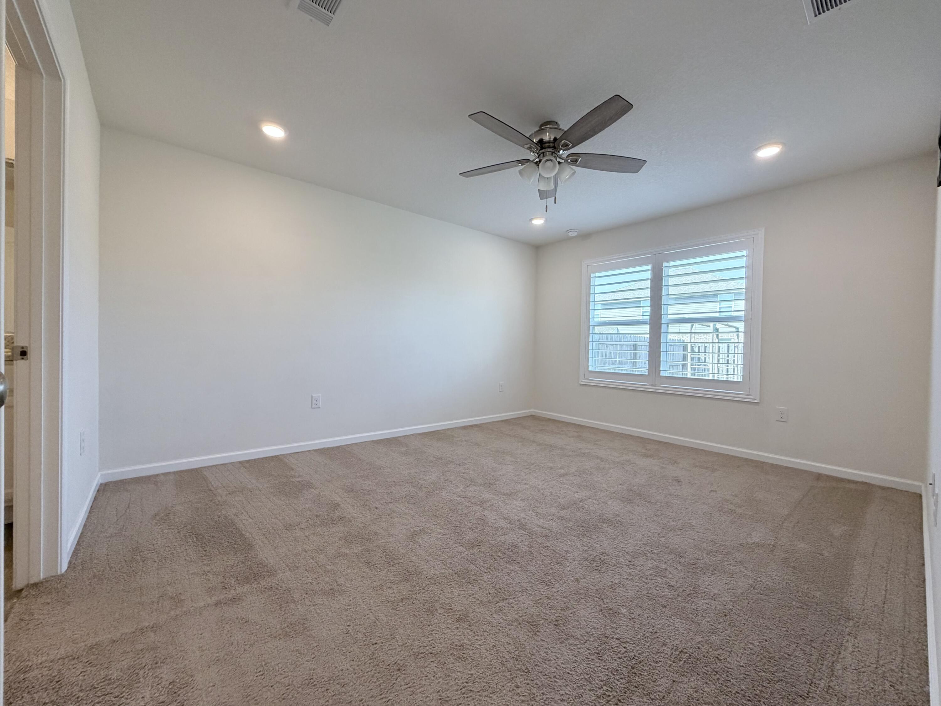 Redstone Commons - Residential Lease