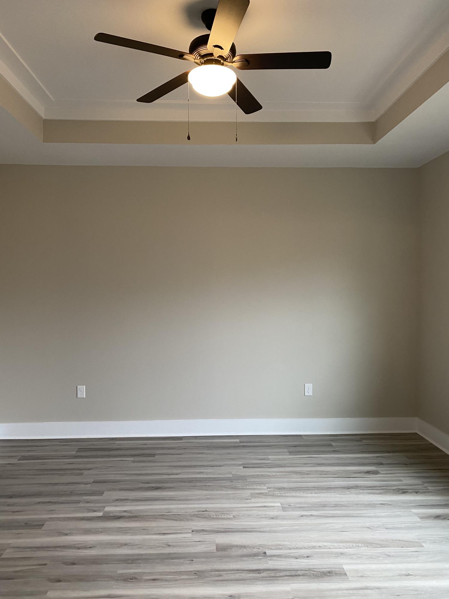 HUNTERS CREEK - Residential