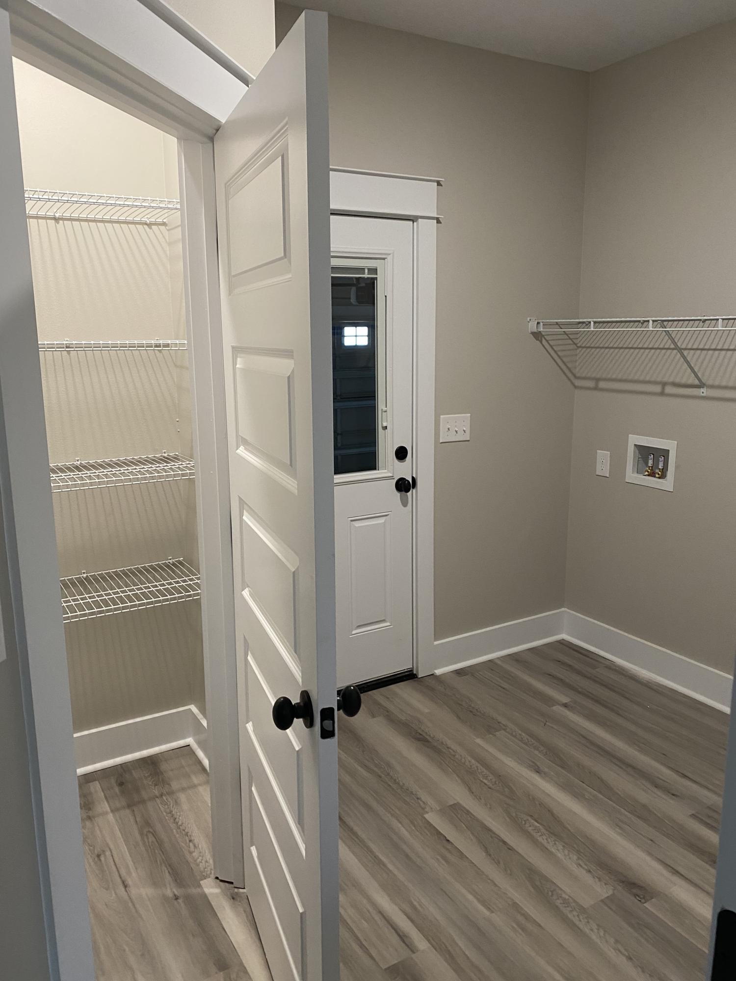 HUNTERS CREEK - Residential