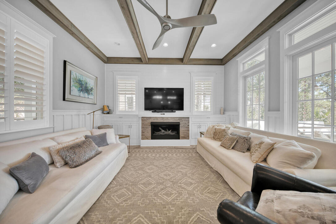 CARILLON BEACH - Residential