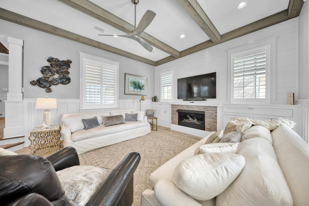 CARILLON BEACH - Residential