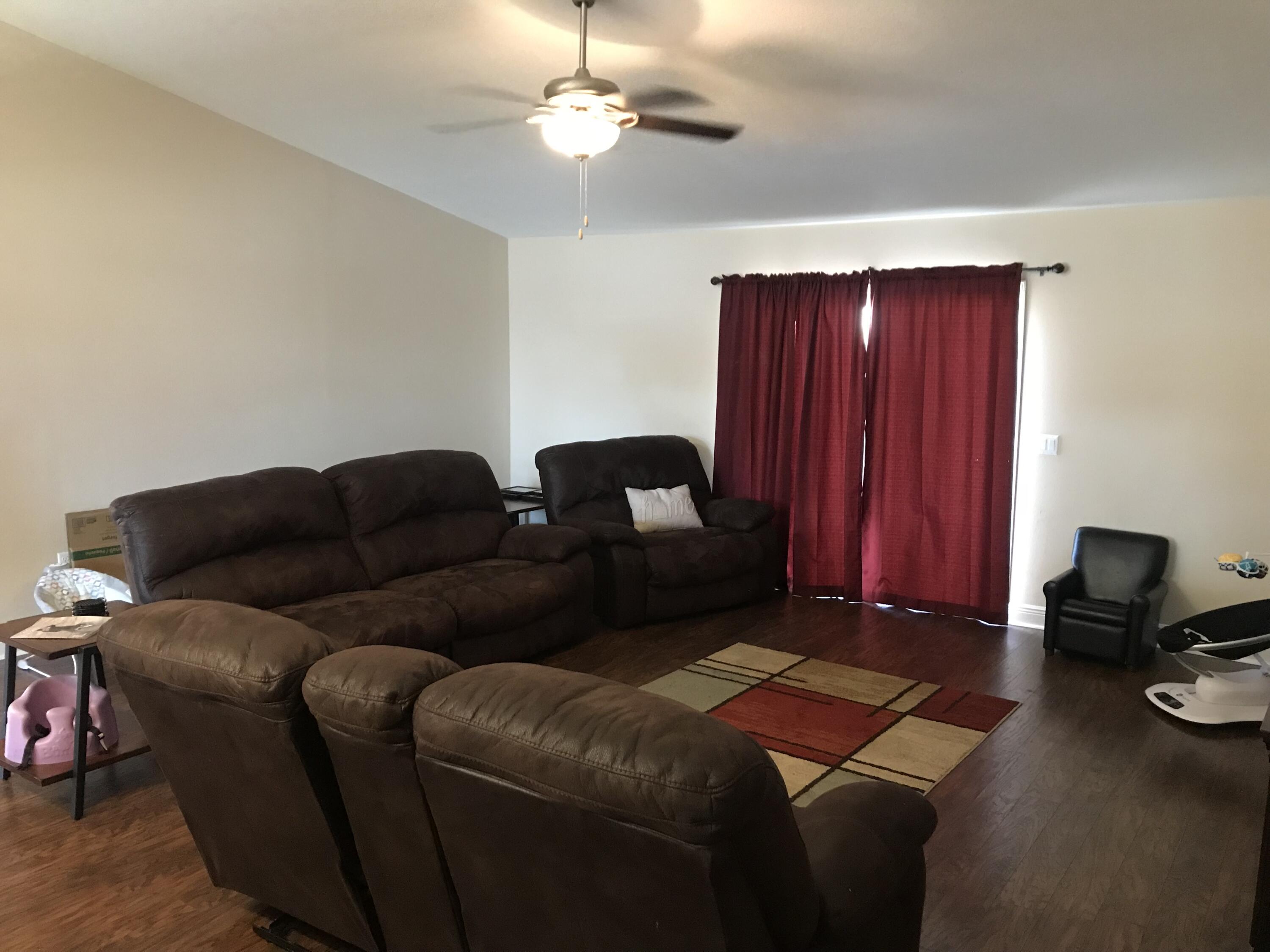 DUGGAN POND ESTATES - Residential Lease