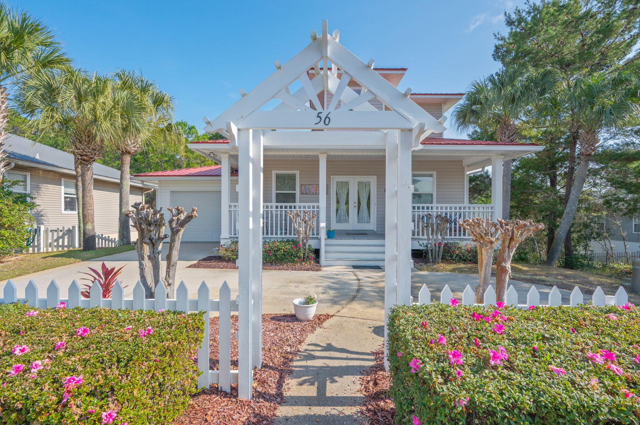 SEA DUNES - Residential