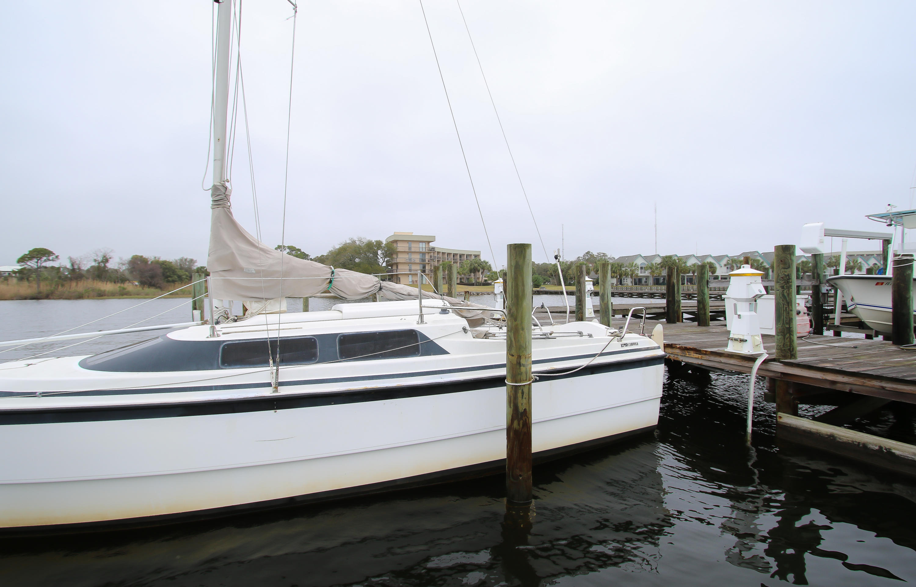 PIRATES BAY PH 1 - Residential