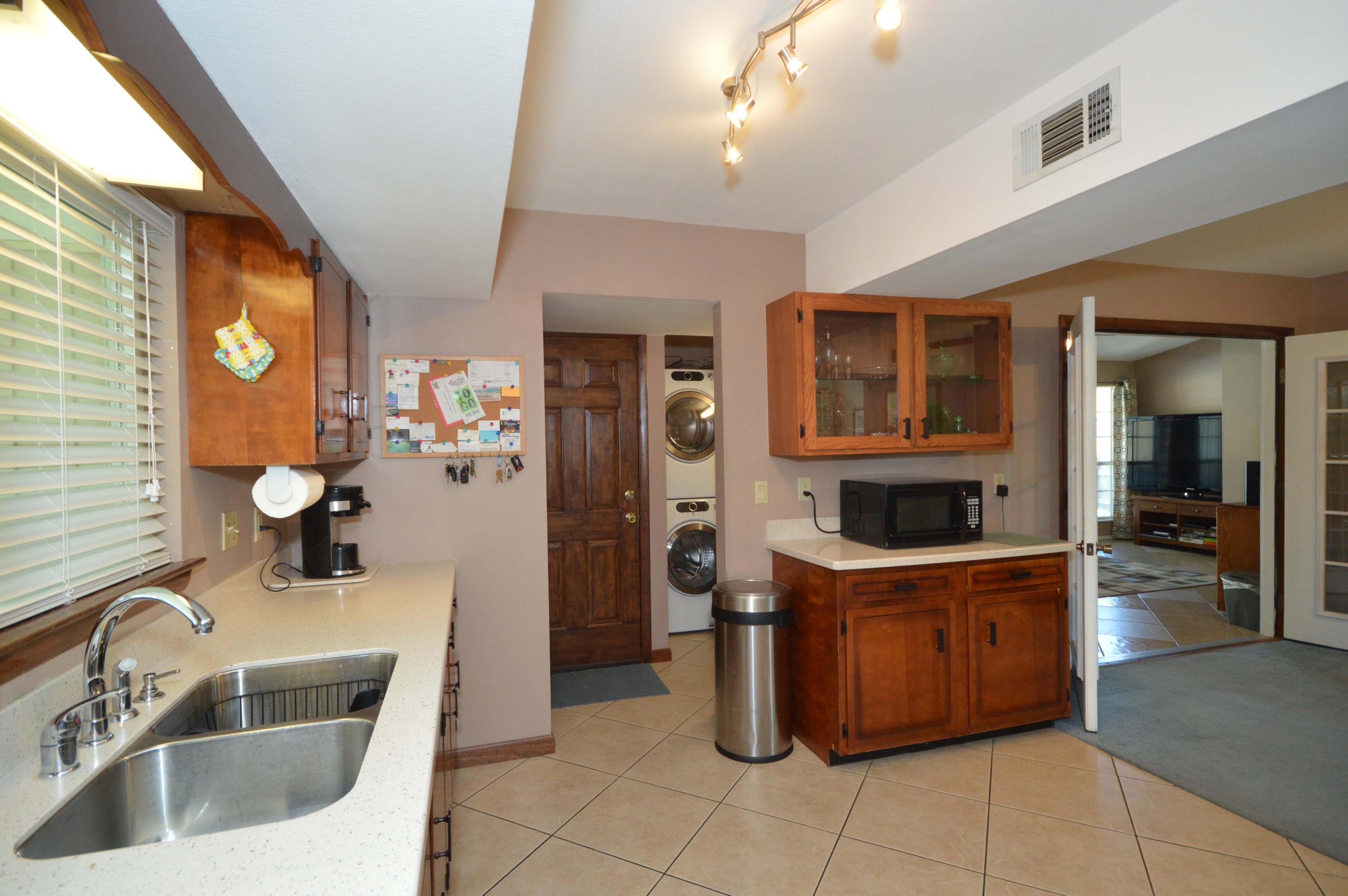 SUNSET BEACH - Residential