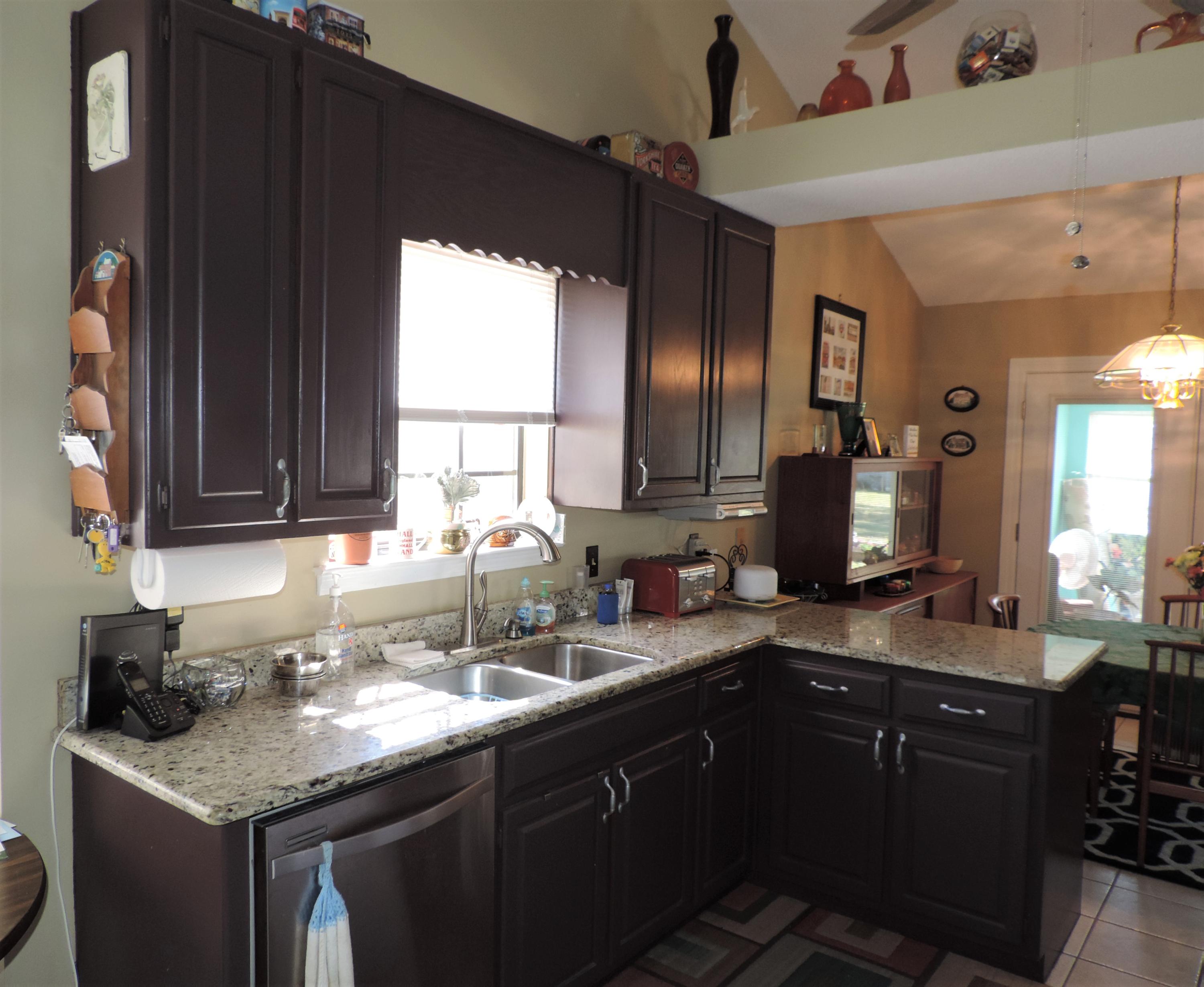 HOLLEY BY THE SEA - Residential