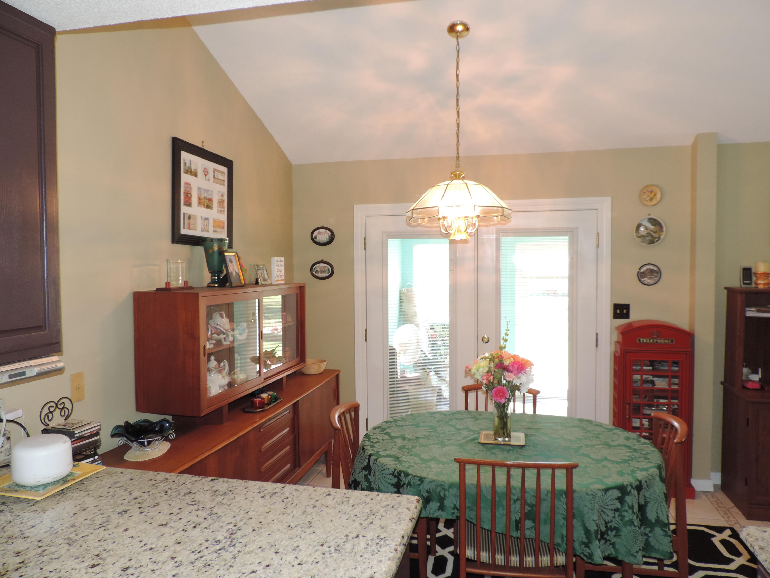 HOLLEY BY THE SEA - Residential