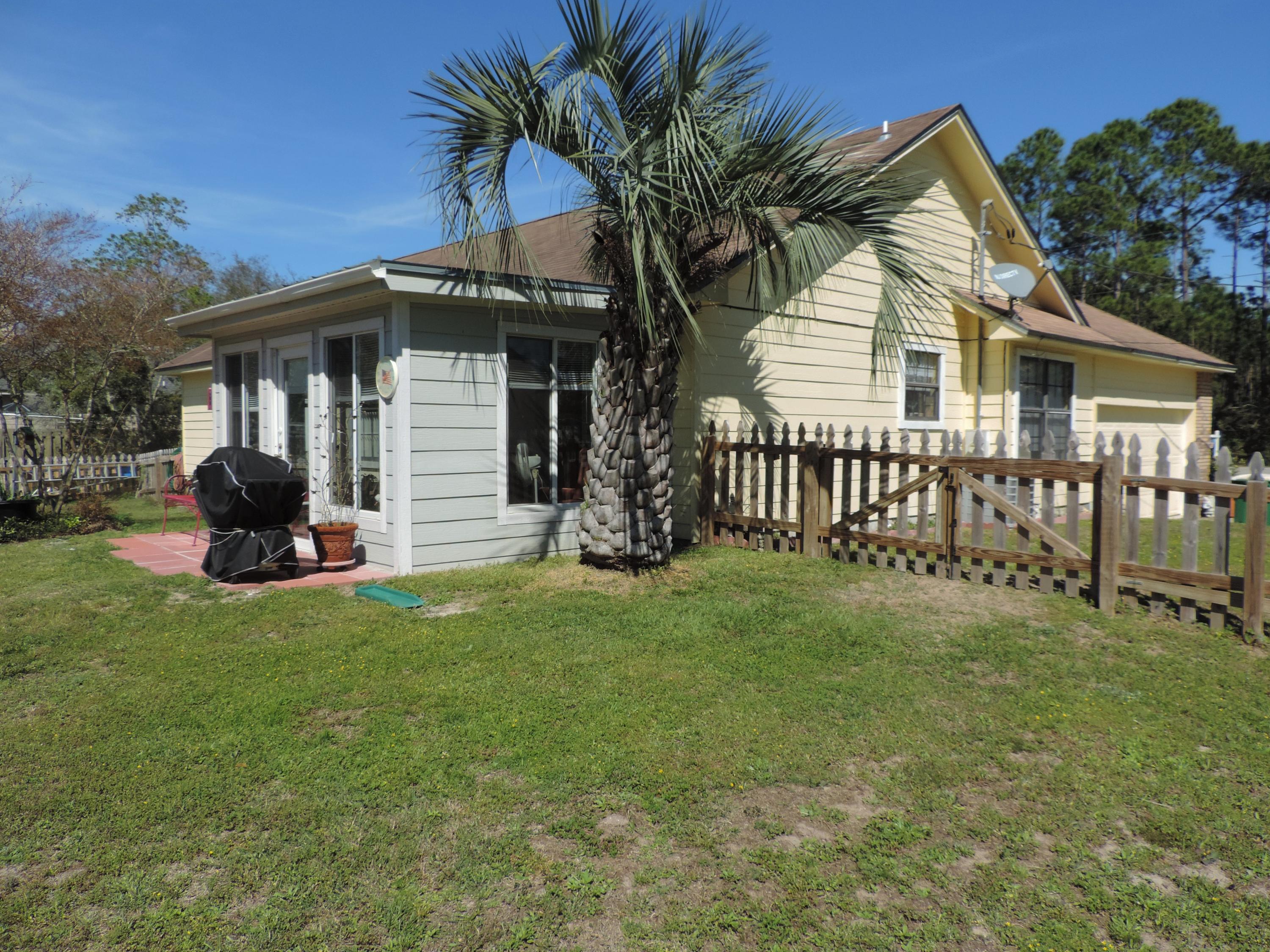 HOLLEY BY THE SEA - Residential