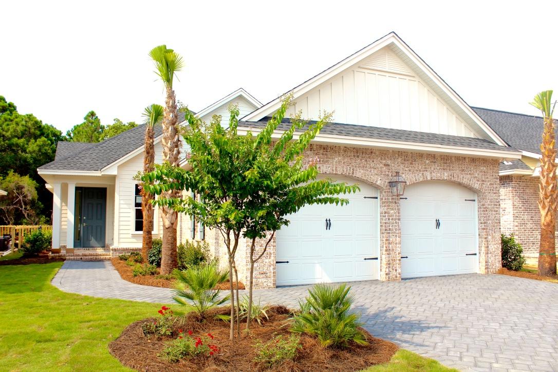Brand new construction in picturesque Emerald Bay by local & top award winning builder Huff Homes of Florida. This expansive custom home is perfect for your family offering a large open floorplan, center kitchen island, crown molding, upgraded trim and 8' Classique raised panel interior doors, under mount sinks & a $4,850 appliance allowance just to name a few. Home will have 10ft ceilings through out the living, dining & kitchen! All bedrooms will offer 9ft ceilings. For added security, this home comes completely pre-wired for an alarm system, home theater and outside speakers. As with all Huff homes, this home boast quality & comfort.