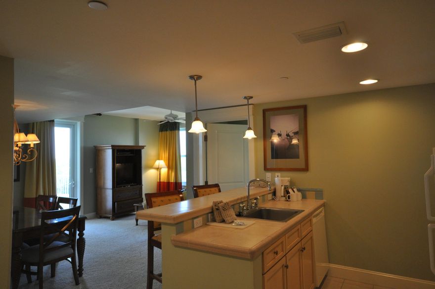 FULLY FURNISHED WITH ALL UTILITIES INCLUDED! Available for a 6 MONTH LEASE! Come see what all a Resort Community has to offer. Amenities available with the lease of this home (for a one-time, $150 administrative fee per lease term) are daily kayak, bike and boogie board rentals, daily tennis court time, fitness club access (with spa and steam rooms), access to the resorts four pools, and discounts on golf and beach set-ups. This is in addition to any amenities specific to this property's neighborhood and is an exclusive offering with this listing.