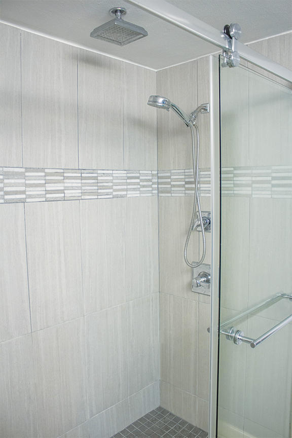 MAJESTIC SUN Condominium - Residential