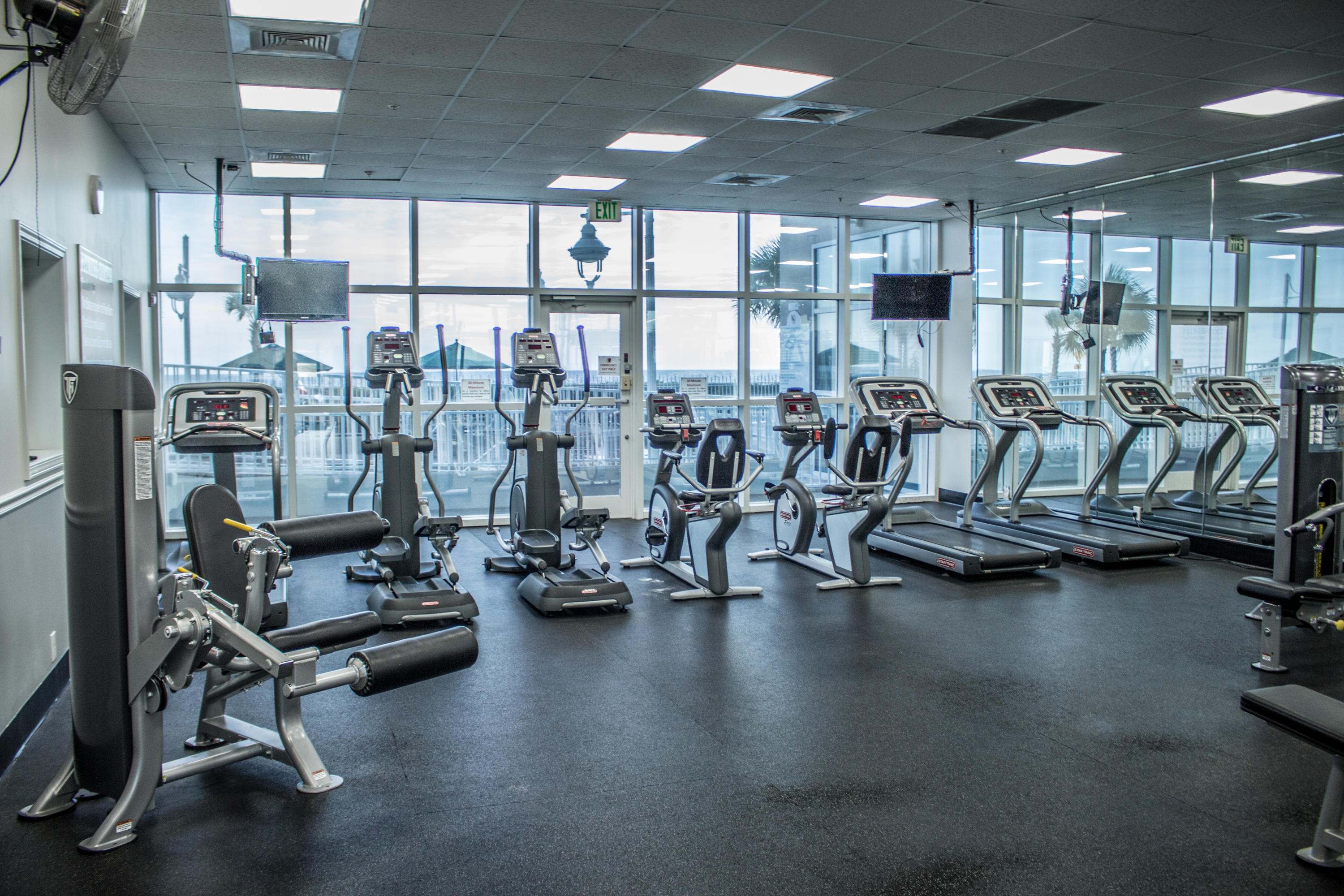 MAJESTIC SUN Condominium - Residential