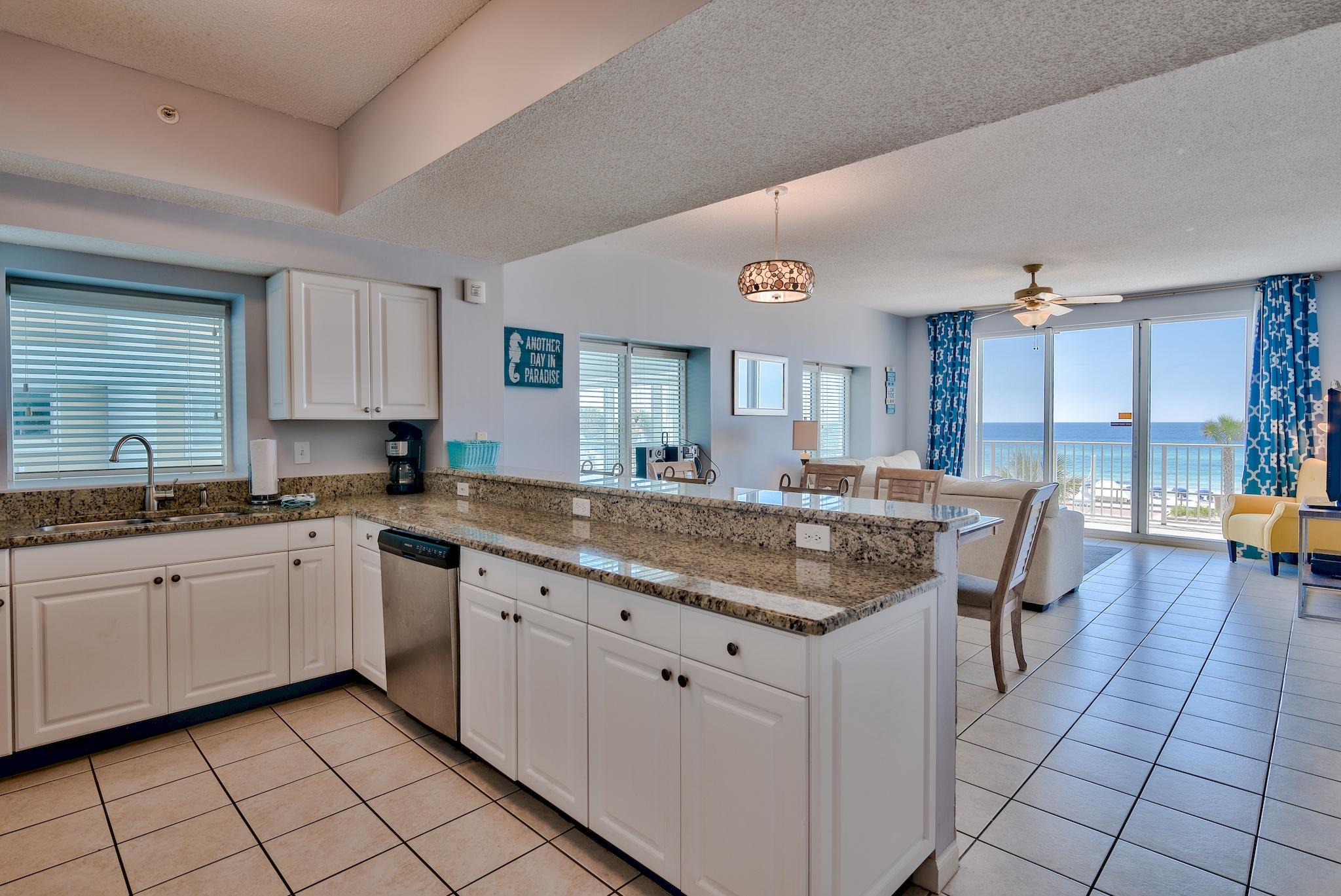 MAJESTIC SUN Condominium - Residential