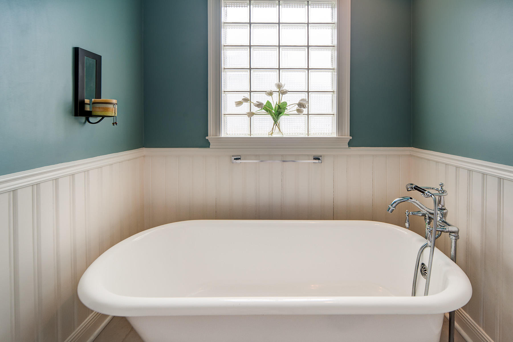 CRYSTAL BEACH - Residential