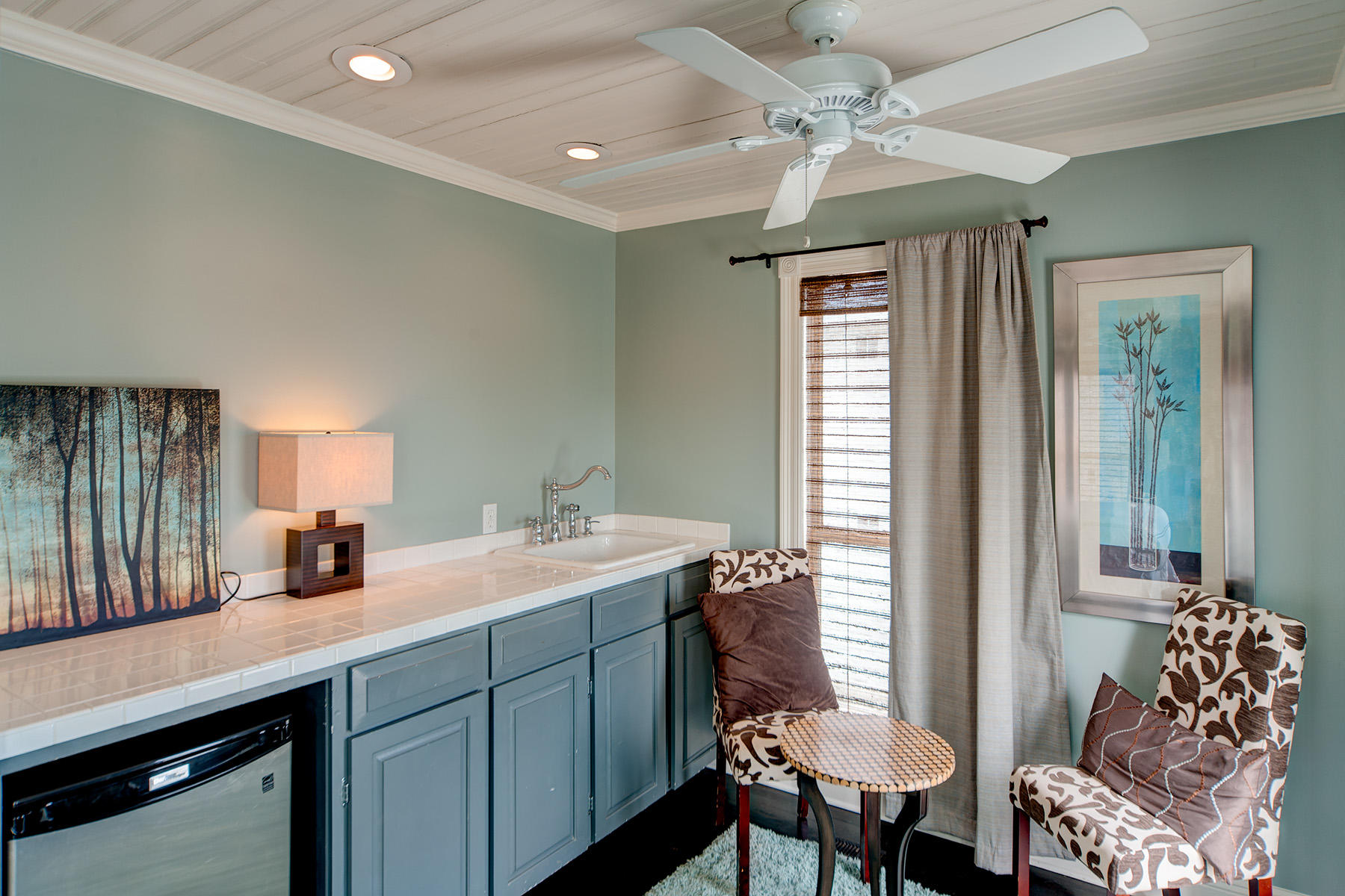 CRYSTAL BEACH - Residential