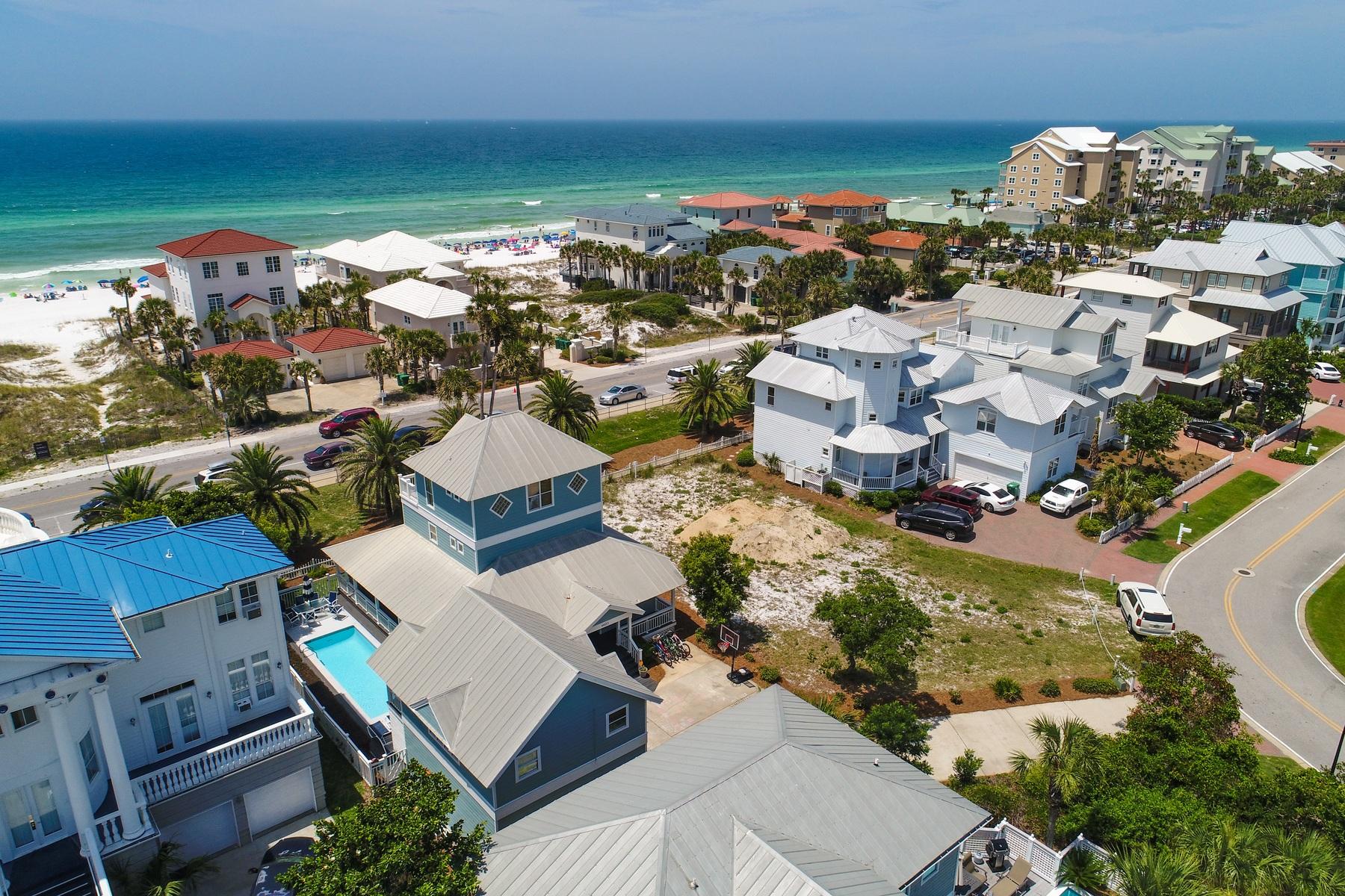 CRYSTAL BEACH - Residential