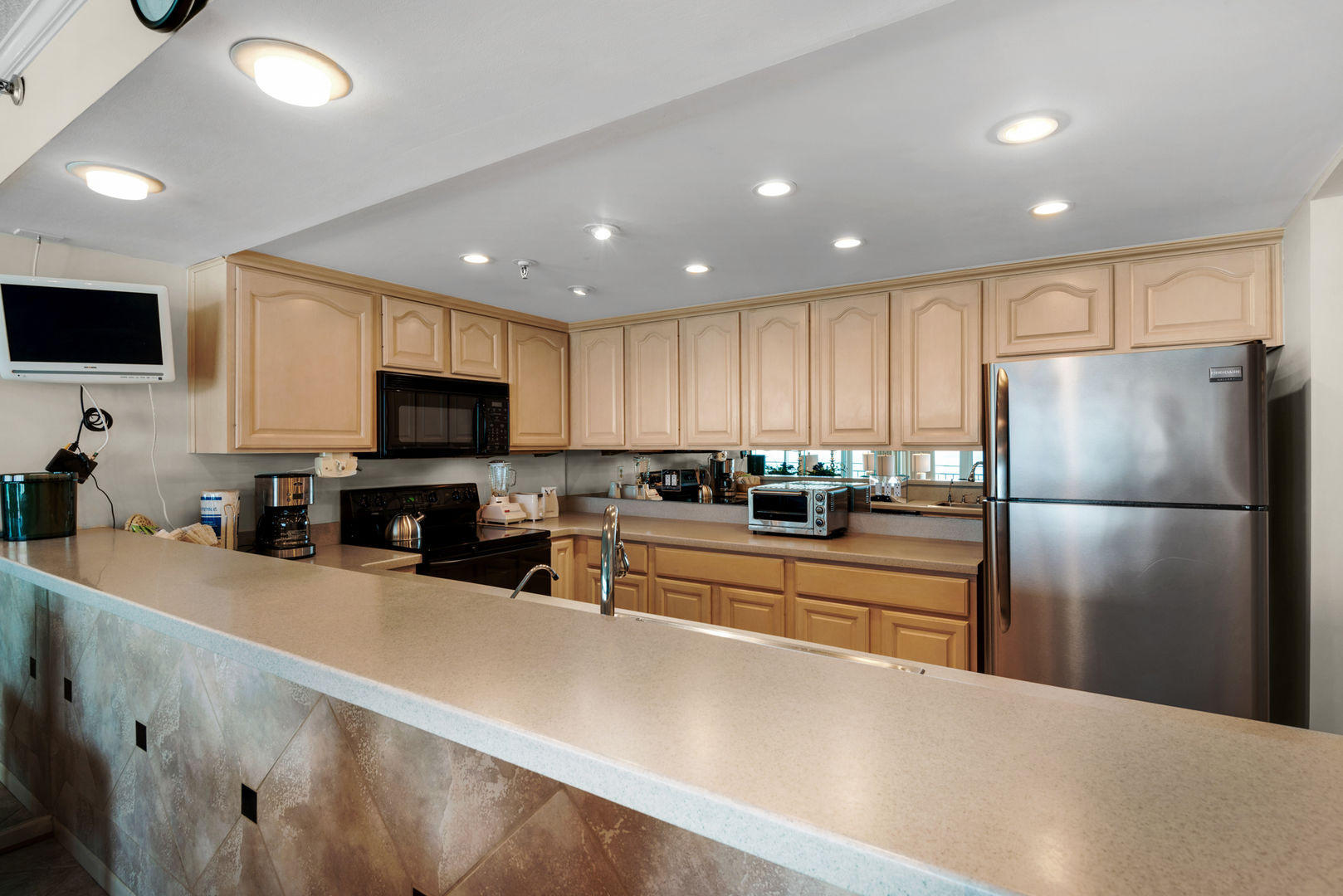 BREAKERS OF FWB PH 1 - Residential