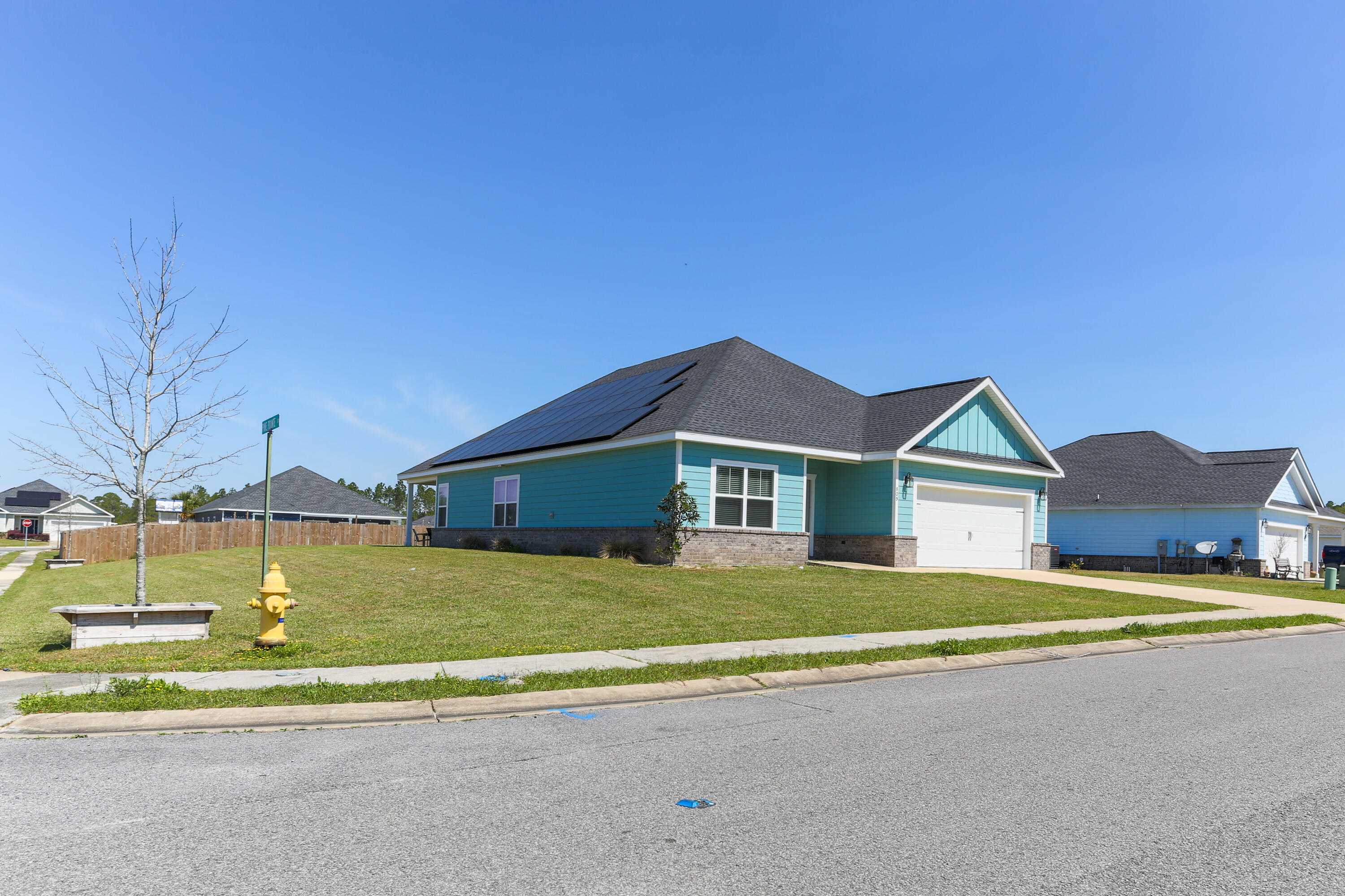 CROSS CREEK - Residential