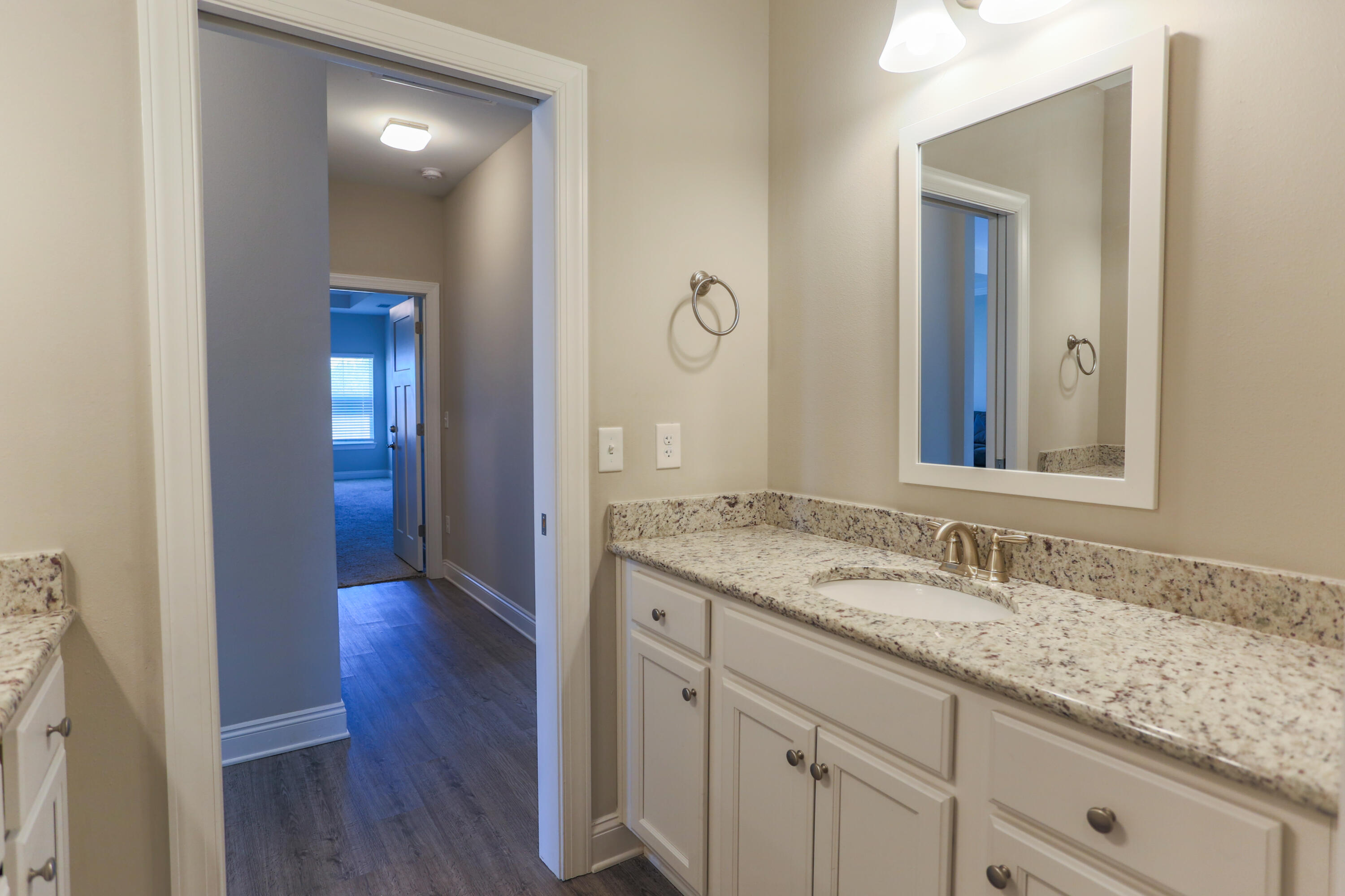 CROSS CREEK - Residential