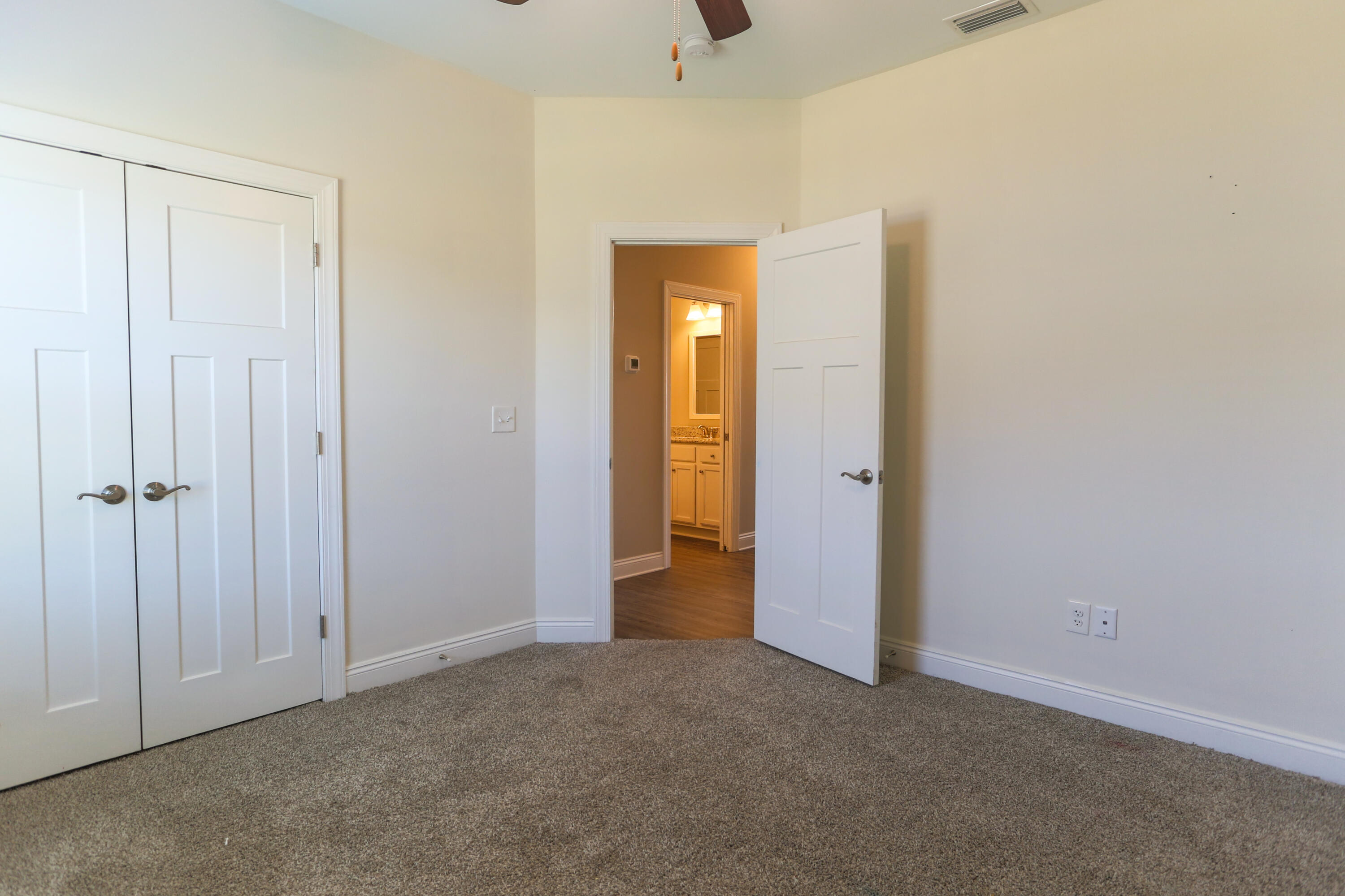 CROSS CREEK - Residential