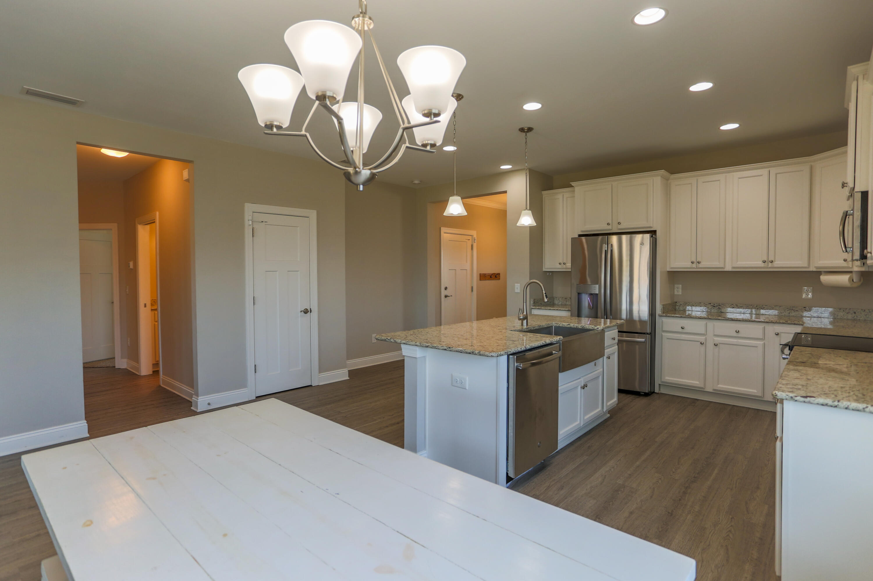 CROSS CREEK - Residential