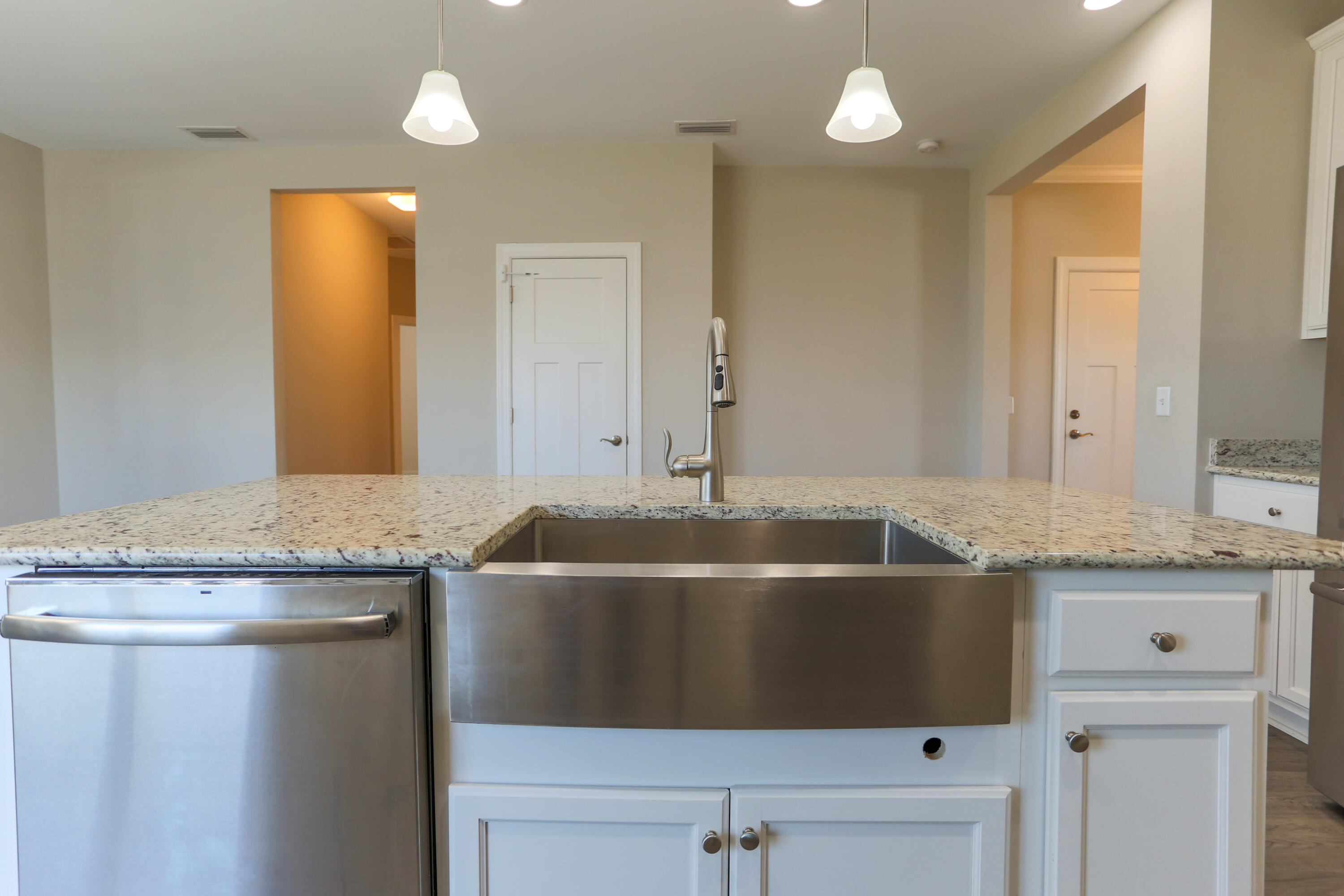 CROSS CREEK - Residential