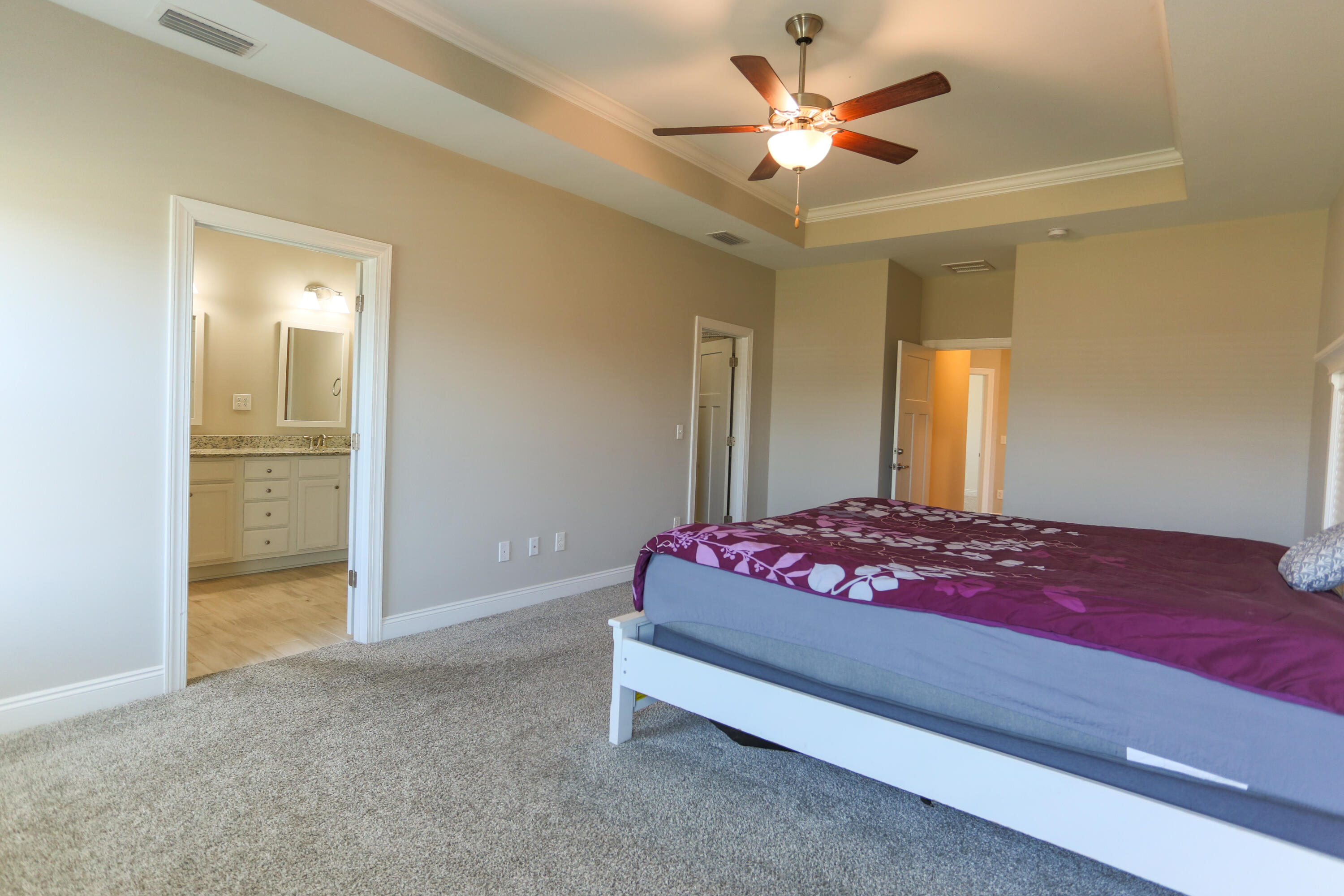 CROSS CREEK - Residential