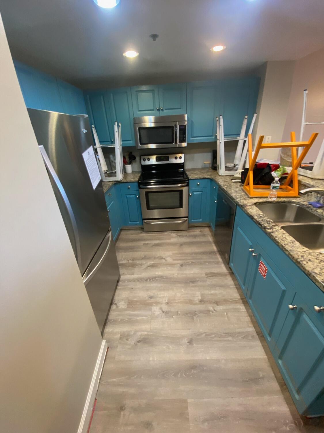 STERLING SHORES - Residential