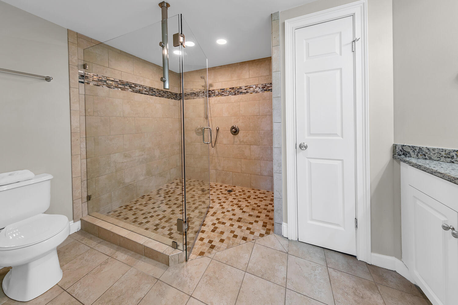 STERLING SHORES - Residential