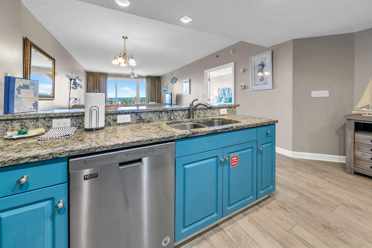 STERLING SHORES - Residential
