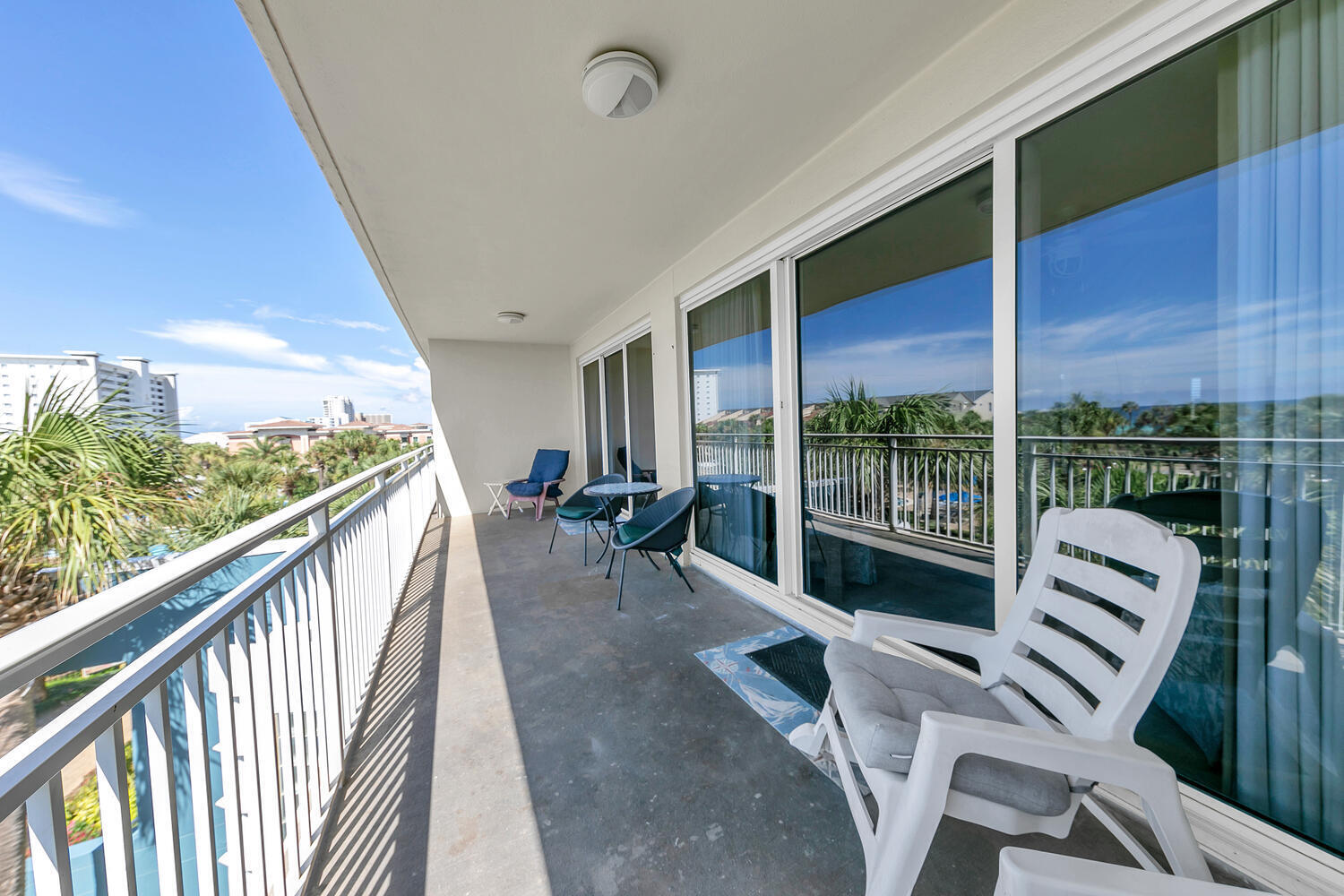 STERLING SHORES - Residential