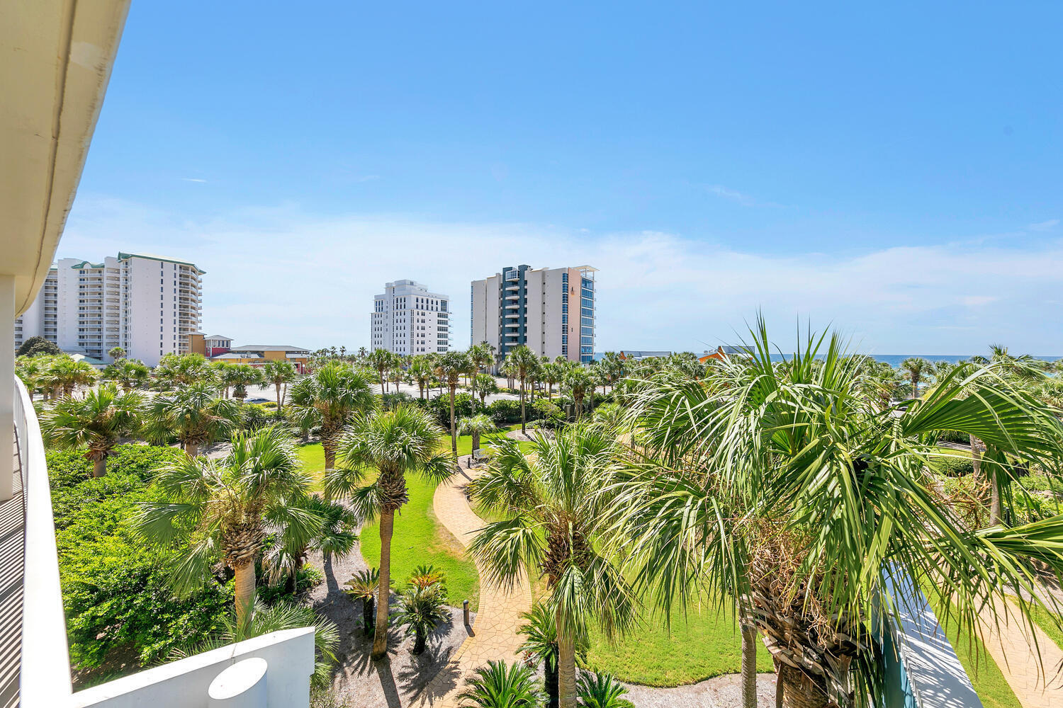 STERLING SHORES - Residential