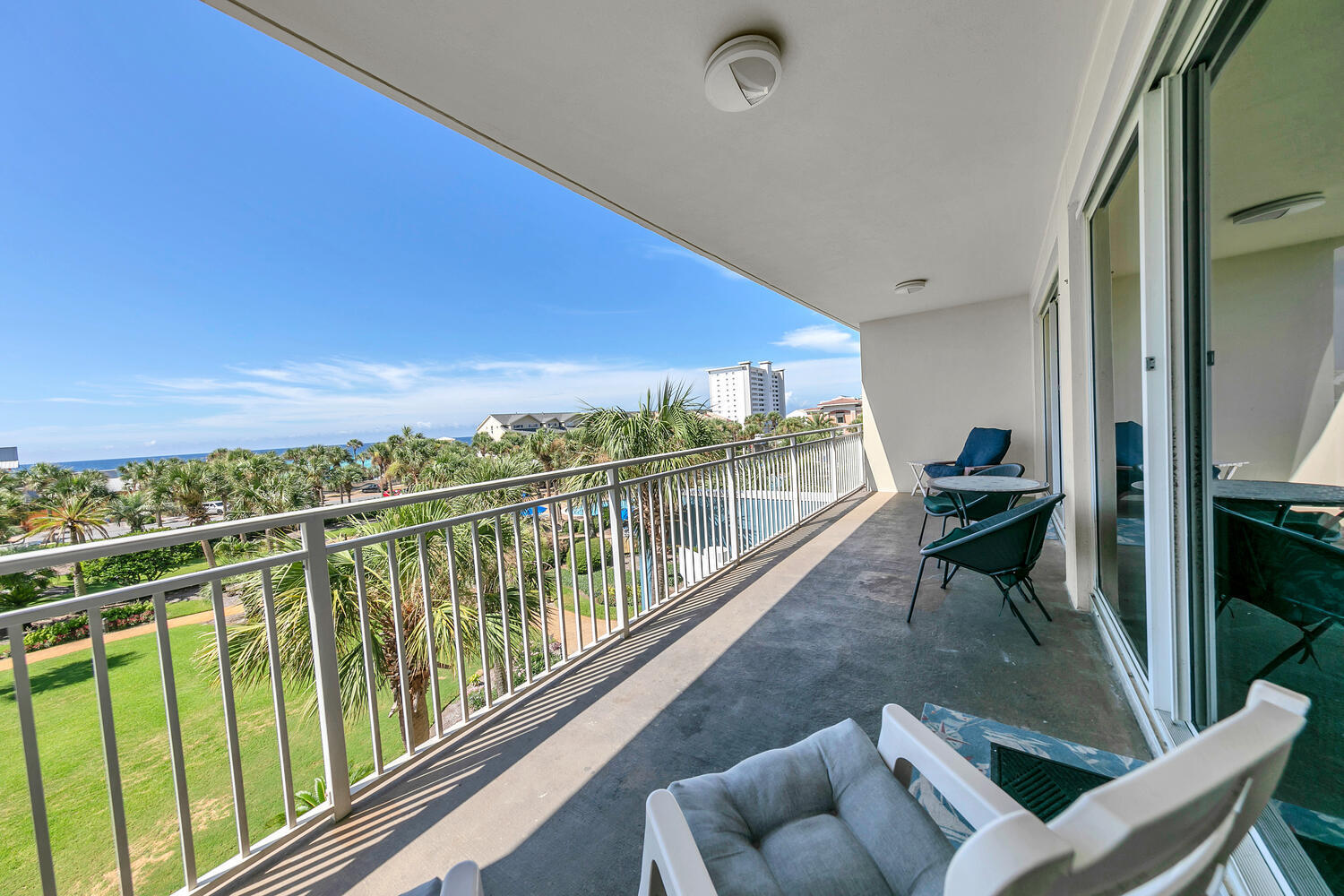 STERLING SHORES - Residential