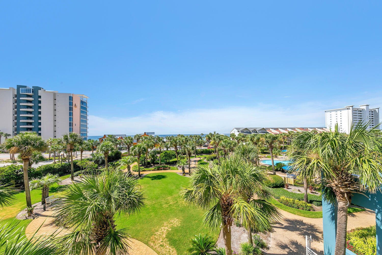STERLING SHORES - Residential
