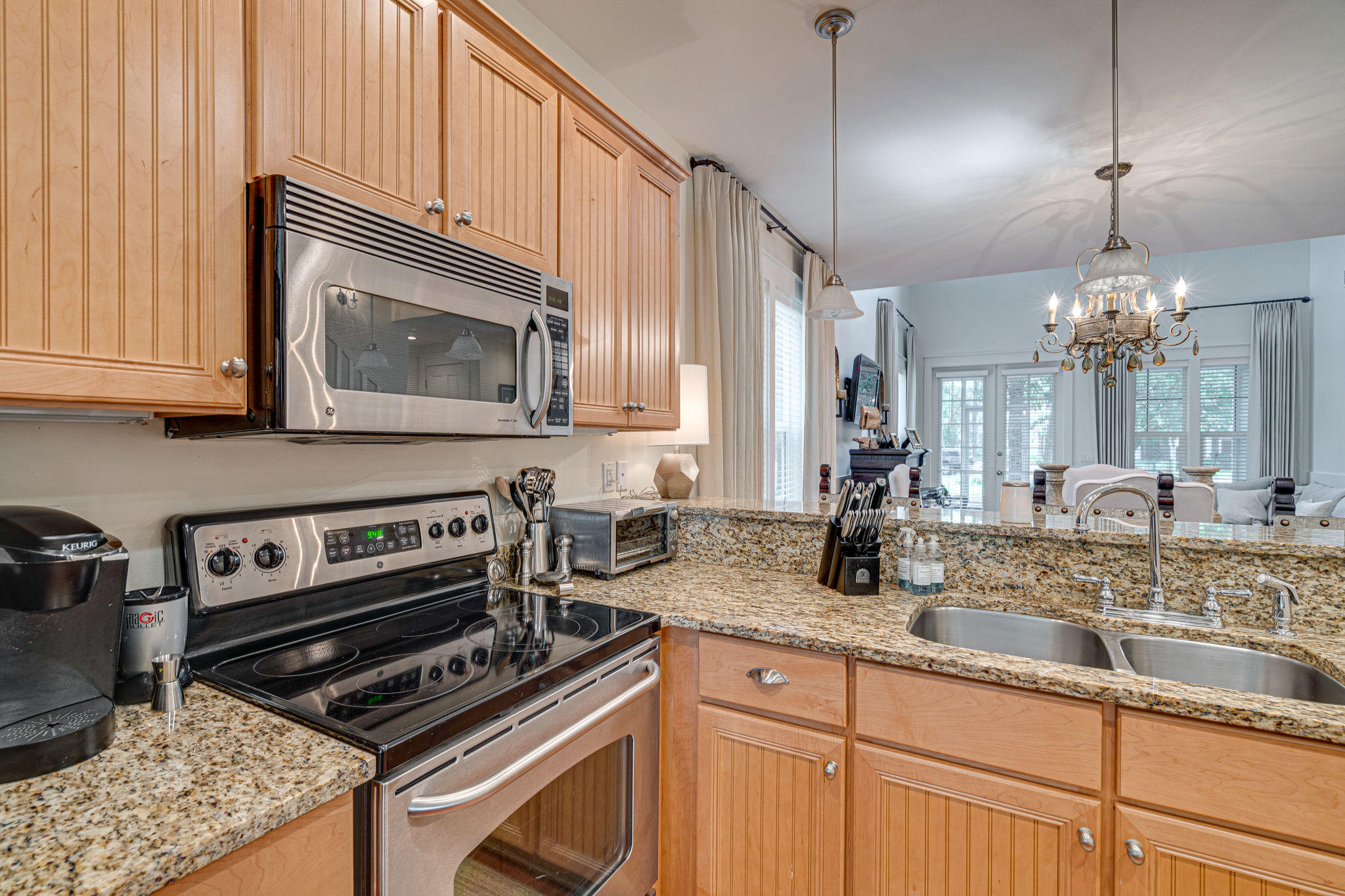 LAUREL GROVE - Residential