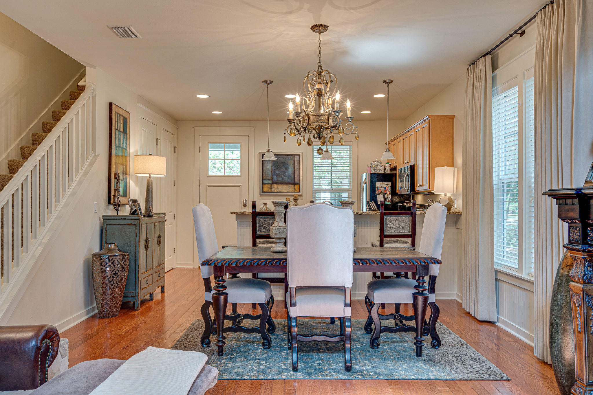 LAUREL GROVE - Residential