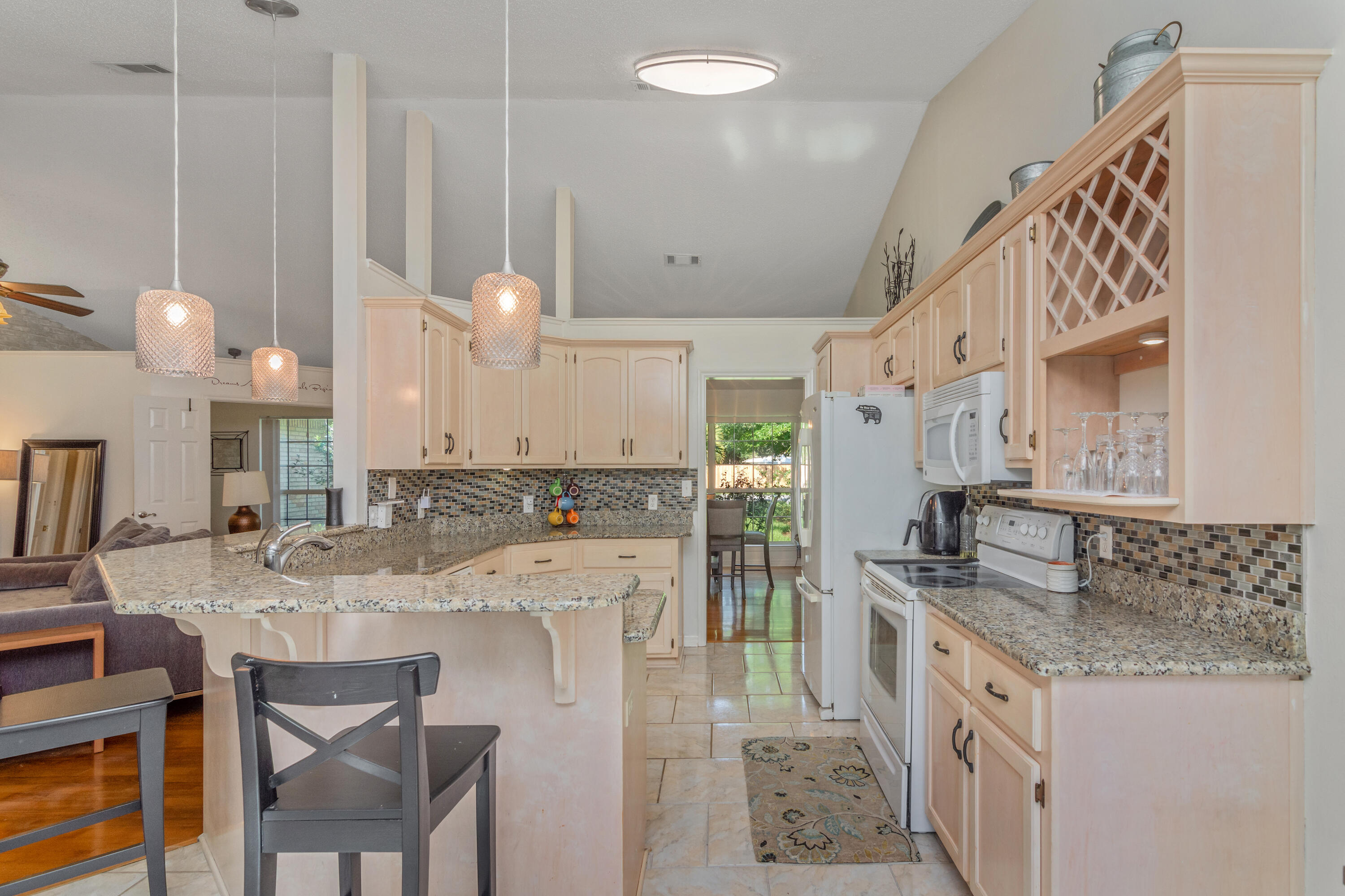 SOUND RETREAT PHASE II - Residential