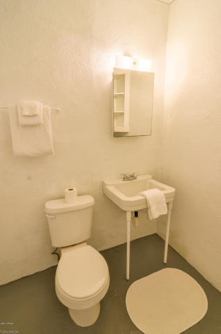 LAGUNA BEACH ESTATES - Residential