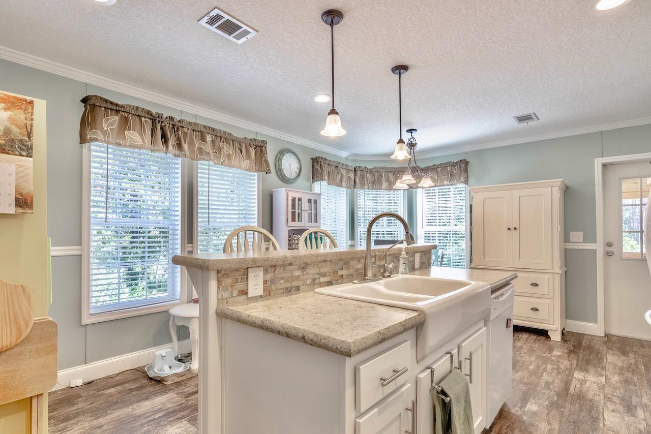 TOWN OF SANTA ROSA - Residential