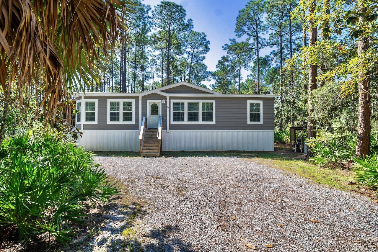 TOWN OF SANTA ROSA - Residential